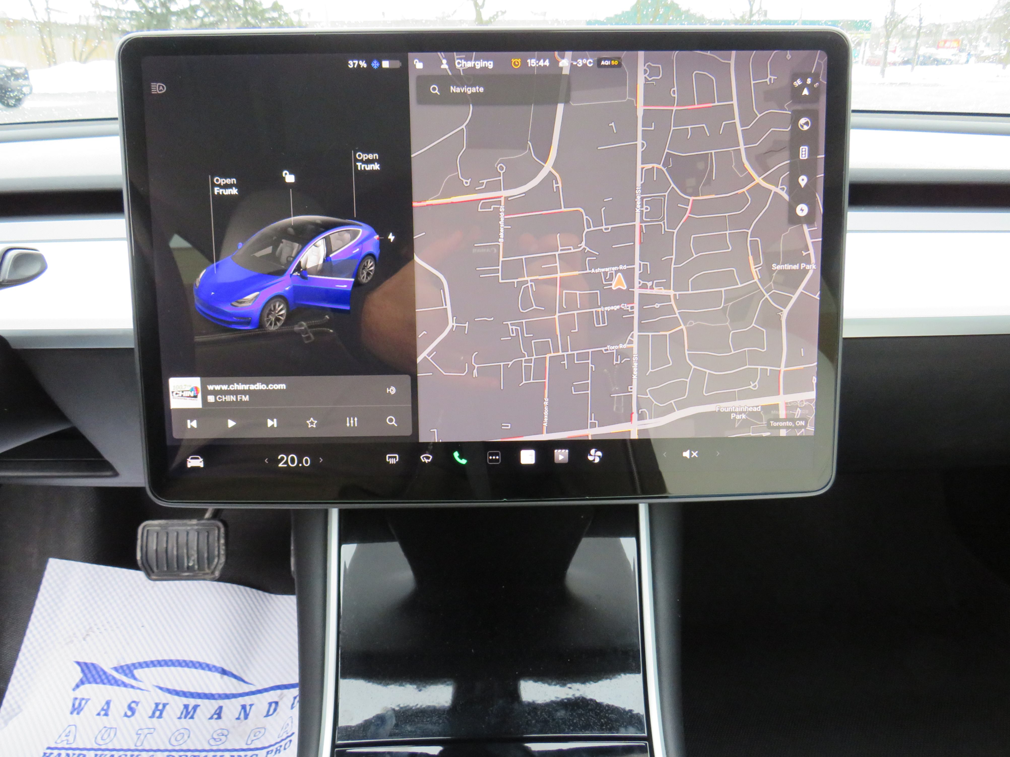 /laautomotive/2019-Tesla-Model3-6857891716410225.jpg