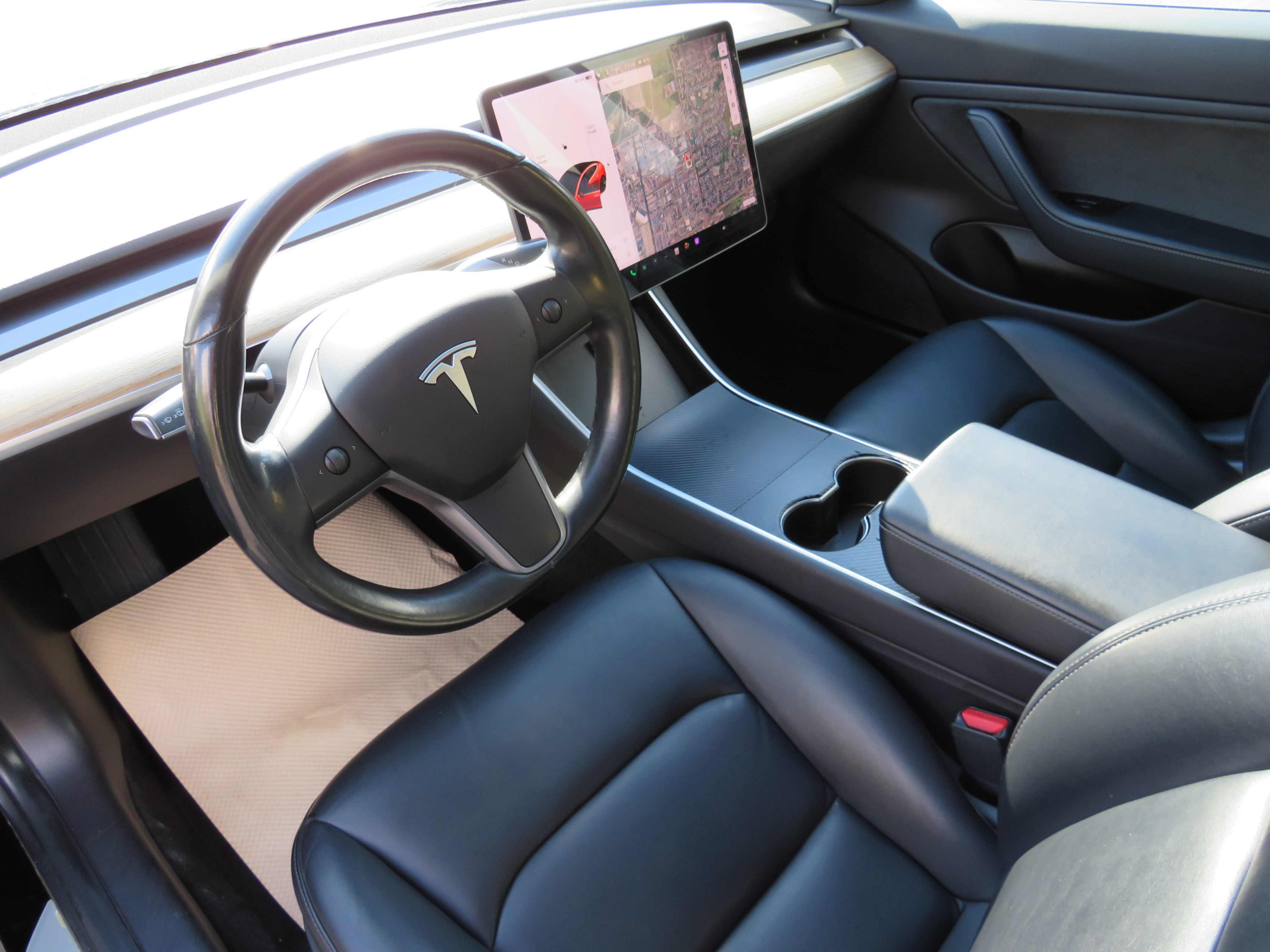 /laautomotive/2019-Tesla-Model3-7291054410277502.jpg