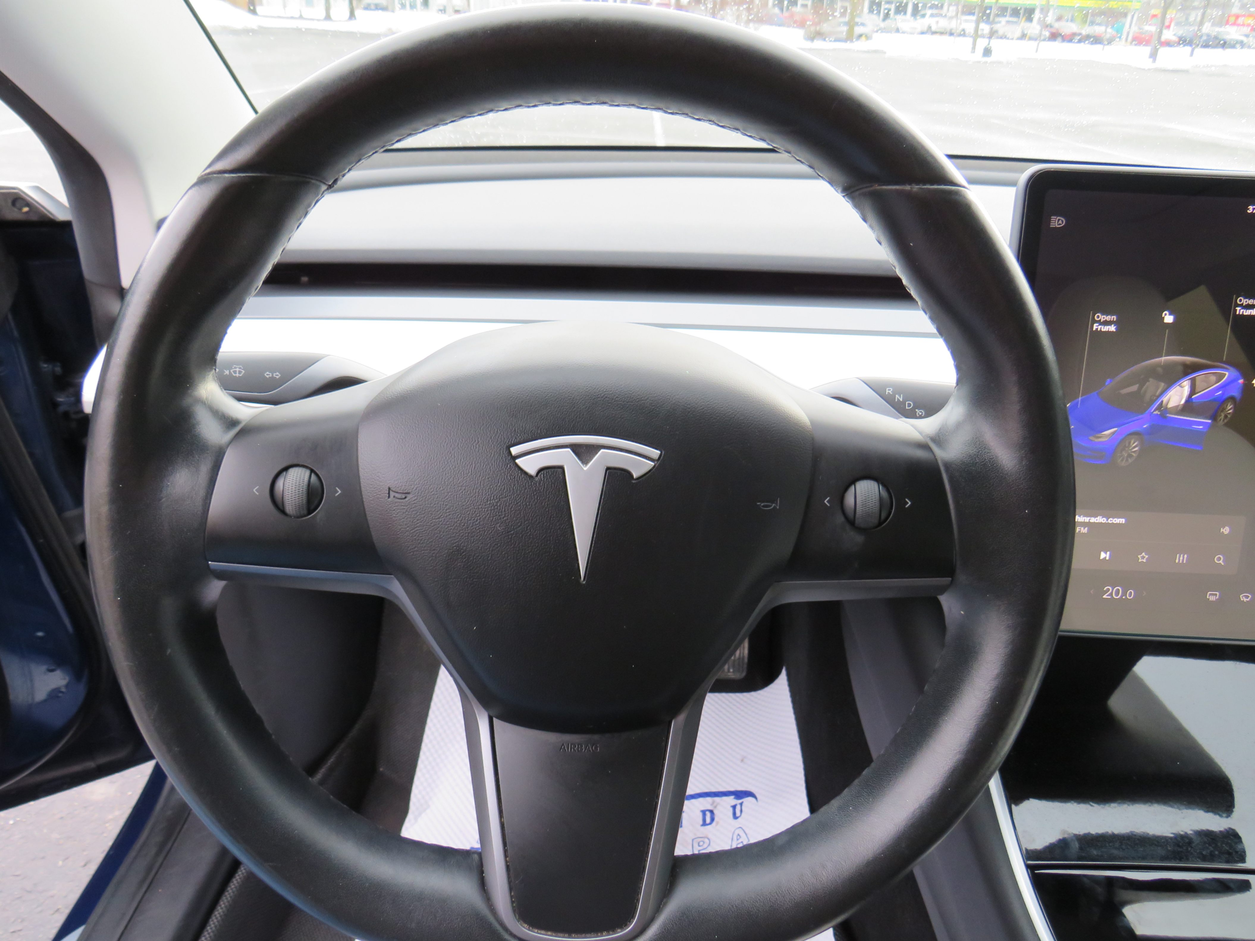 /laautomotive/2019-Tesla-Model3-8240384899077646.jpg