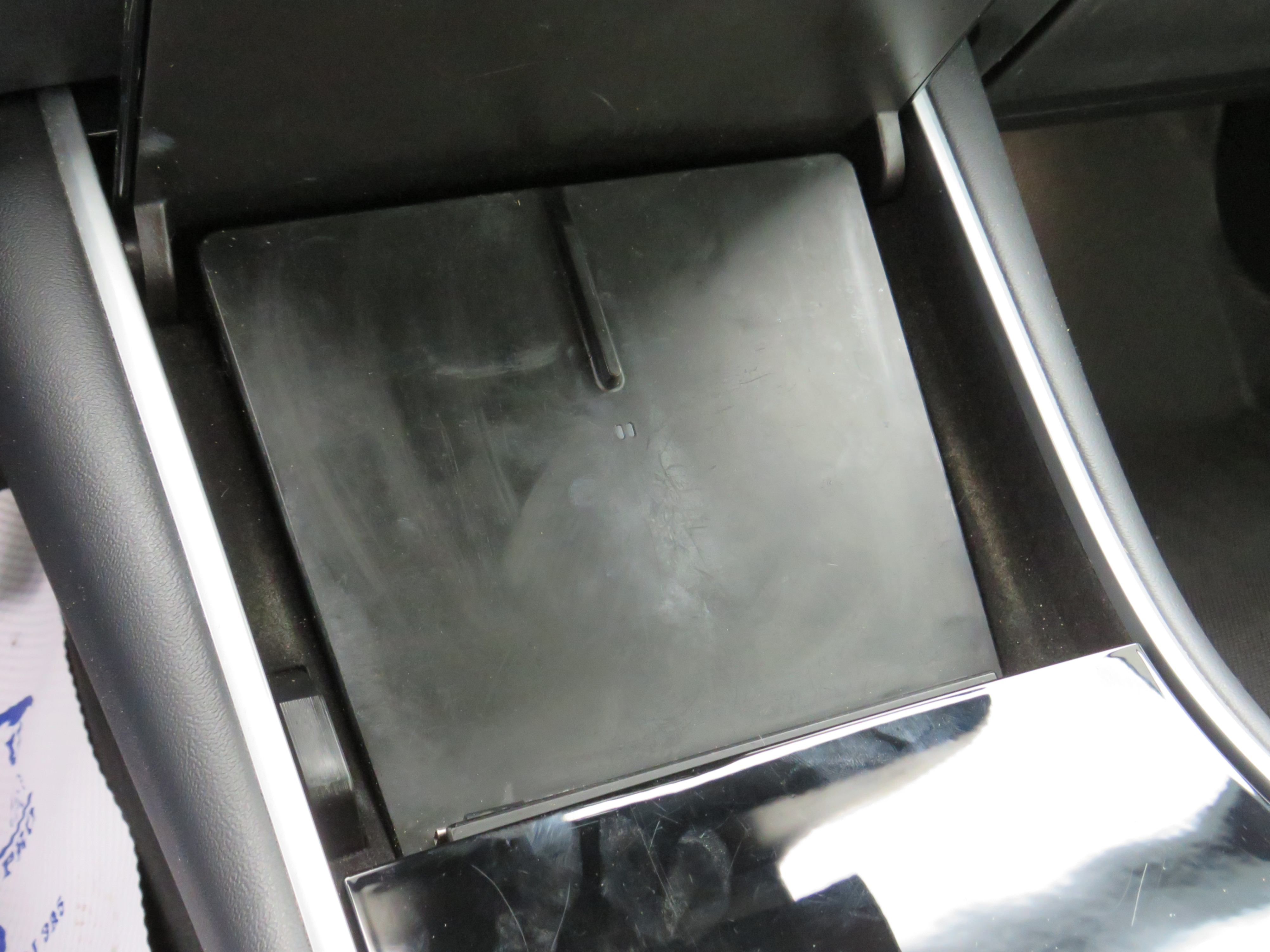 /laautomotive/2019-Tesla-Model3-9550145950152009.jpg