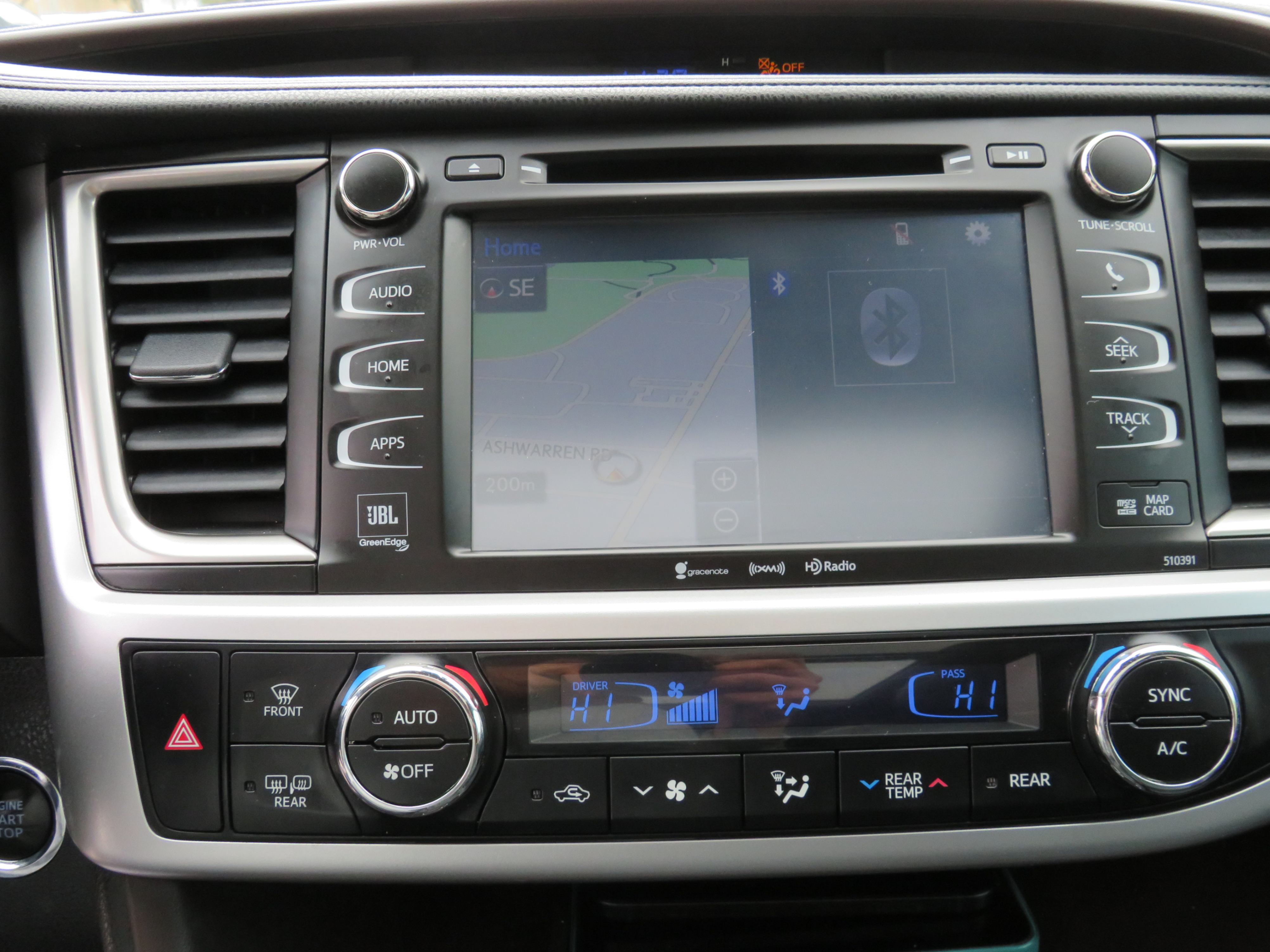 /laautomotive/2019-Toyota-Highlander-45305064749322654.jpg