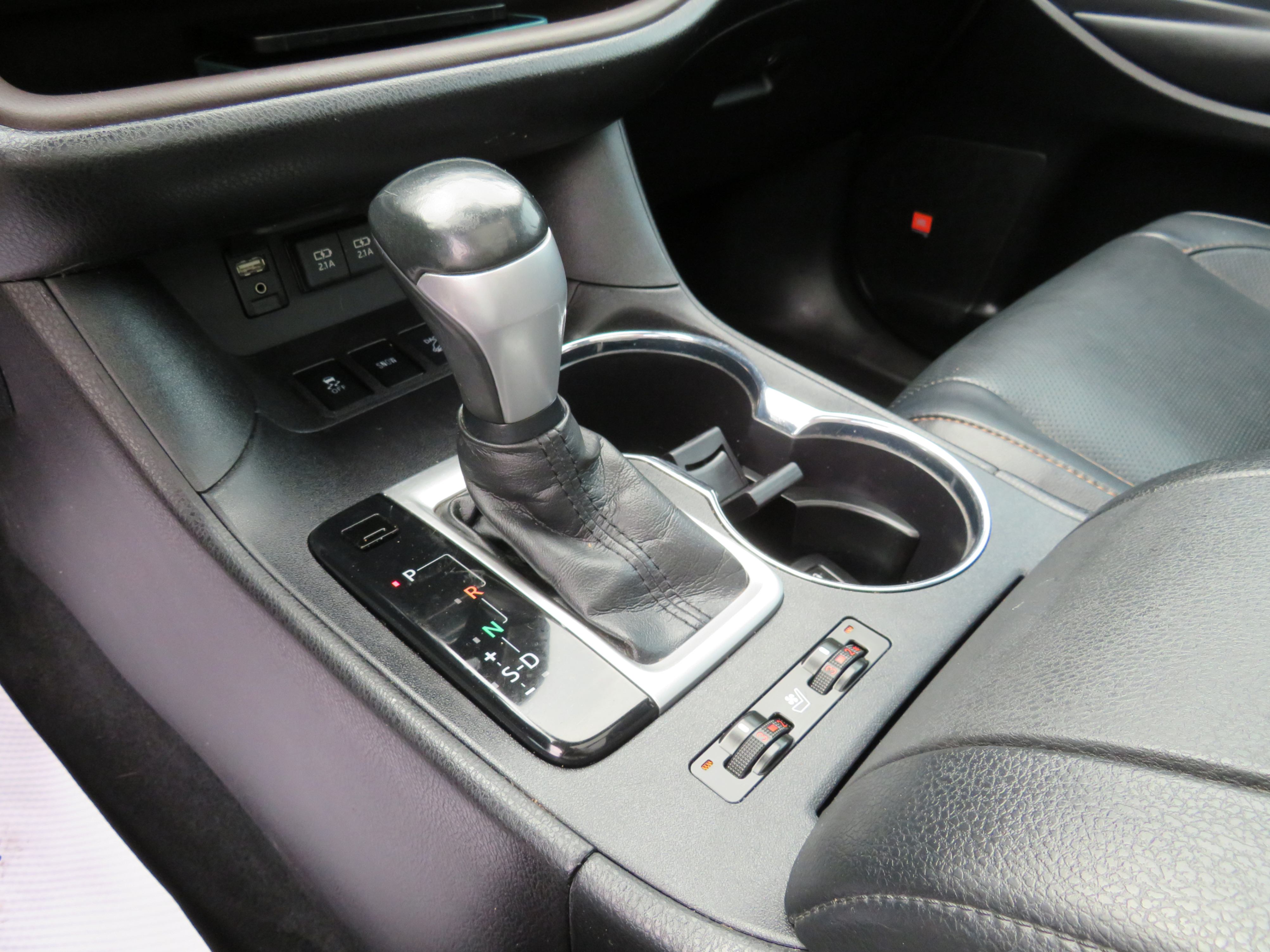 /laautomotive/2019-Toyota-Highlander-6736762816960102.jpg