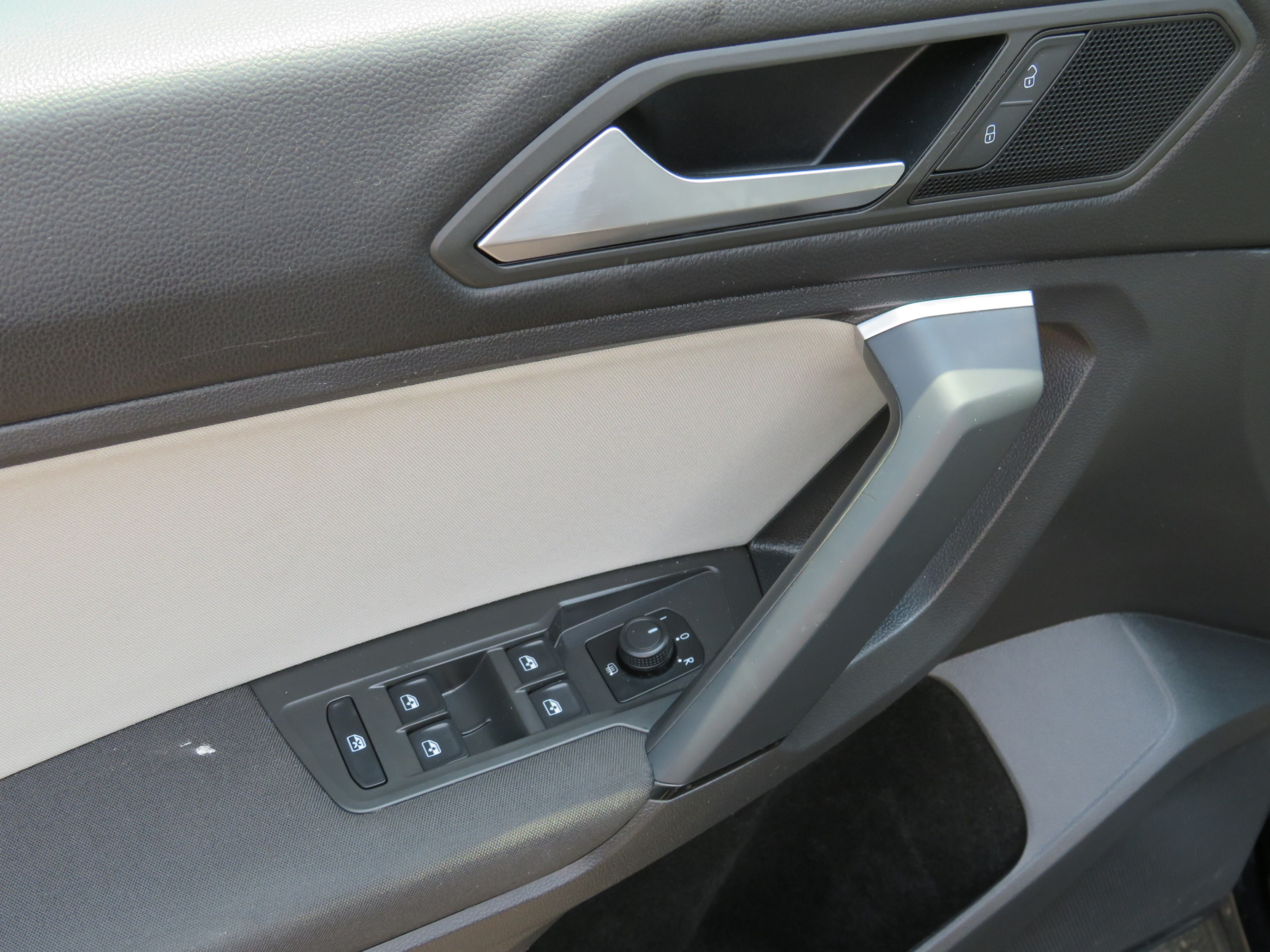 /laautomotive/2019-Volkswagen-Tiguan-6959055885413787.jpg
