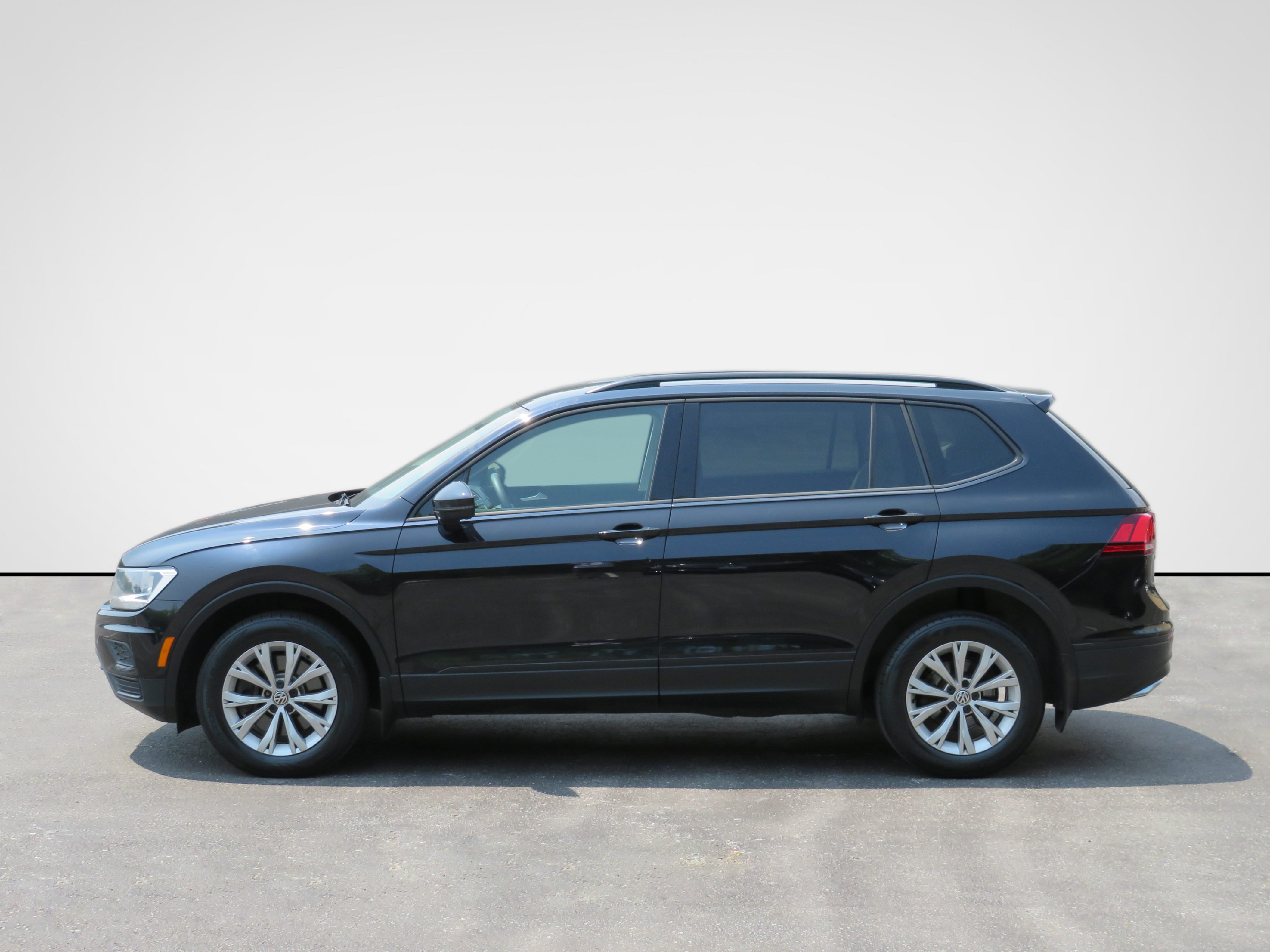 /laautomotive/2019-Volkswagen-Tiguan-7667521071494001.jpg