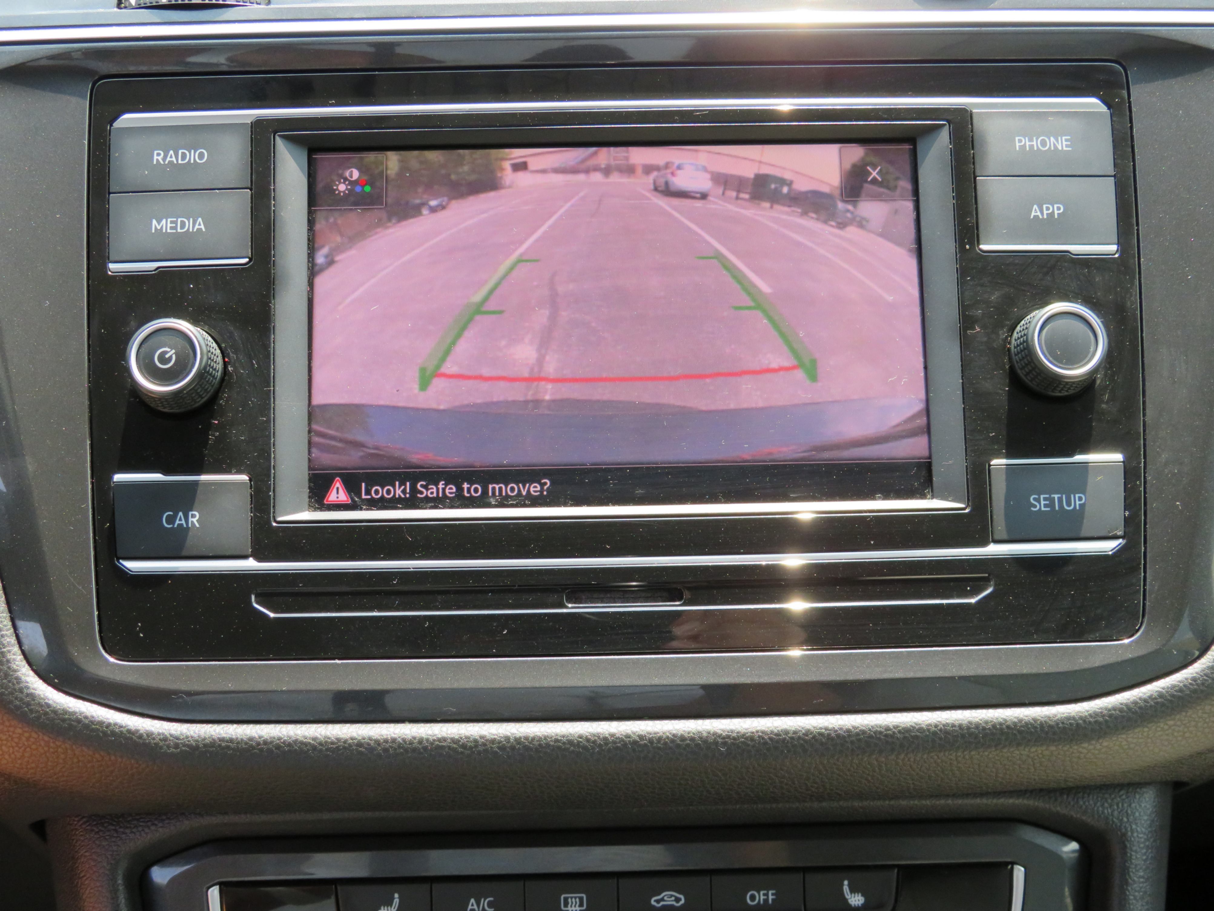 /laautomotive/2019-Volkswagen-Tiguan-909339387874694.jpg