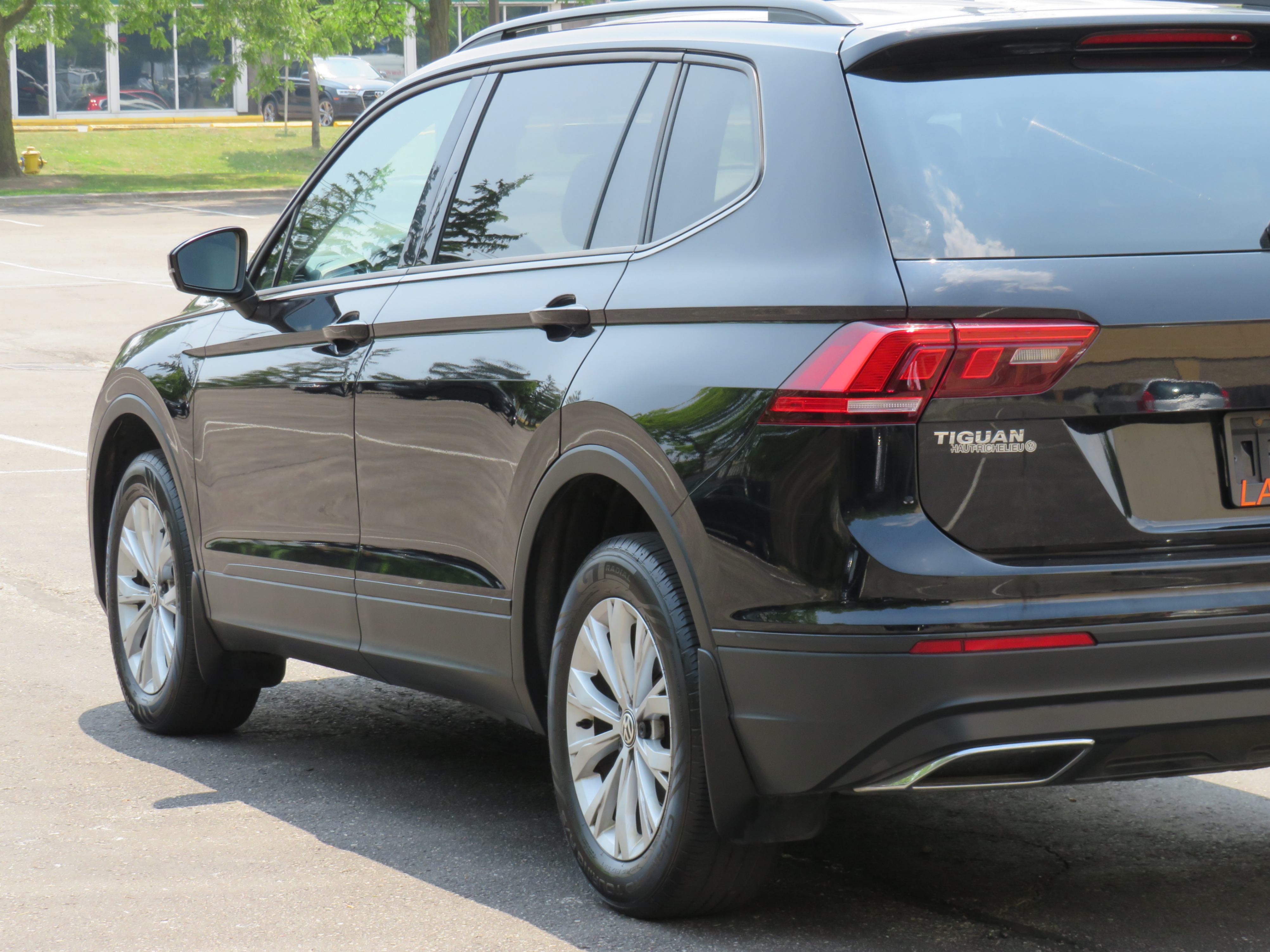 /laautomotive/2019-Volkswagen-Tiguan-9721780374227704.jpg