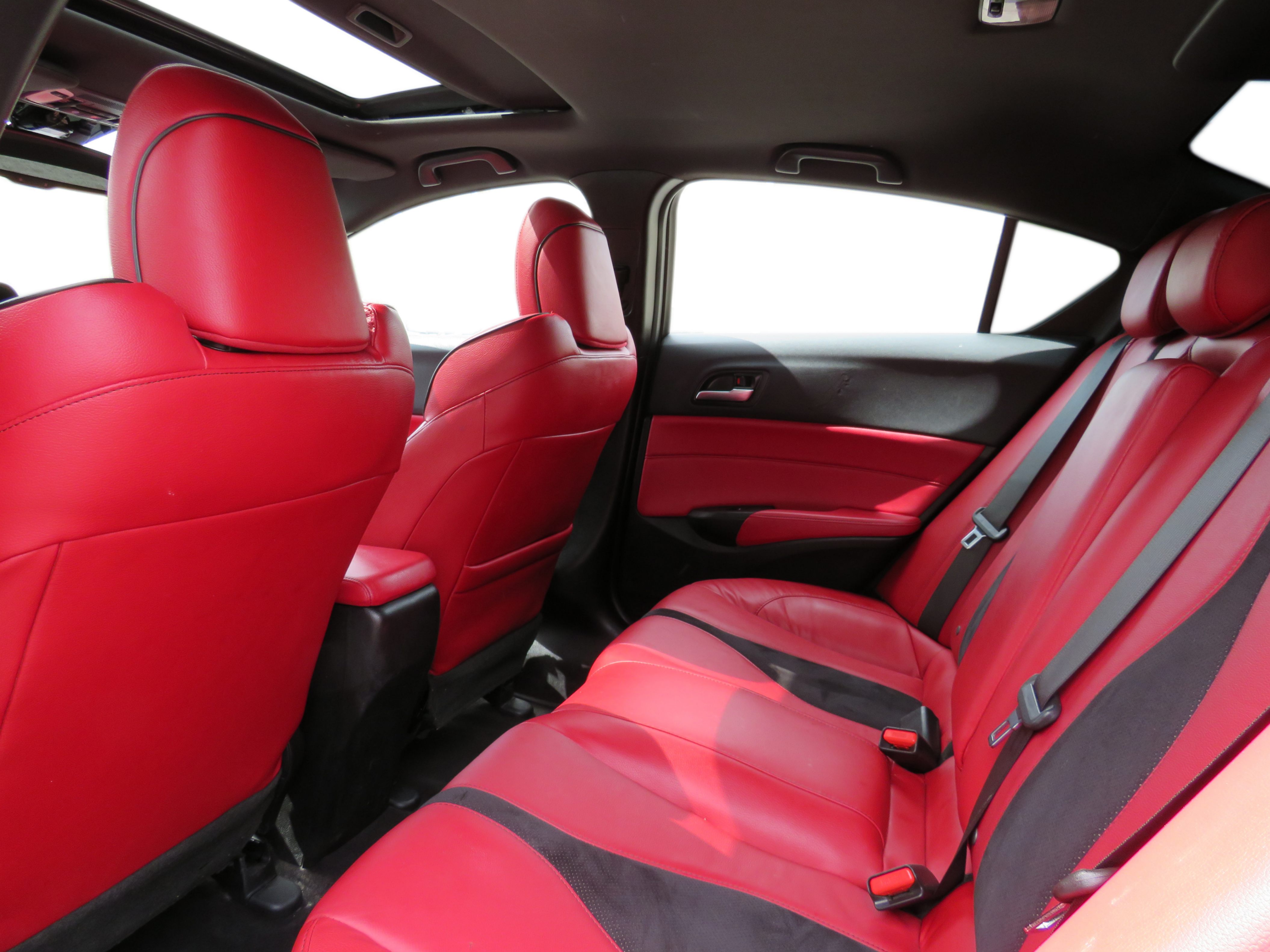 /laautomotive/2020-Acura-ILX-14768551753986436.jpg