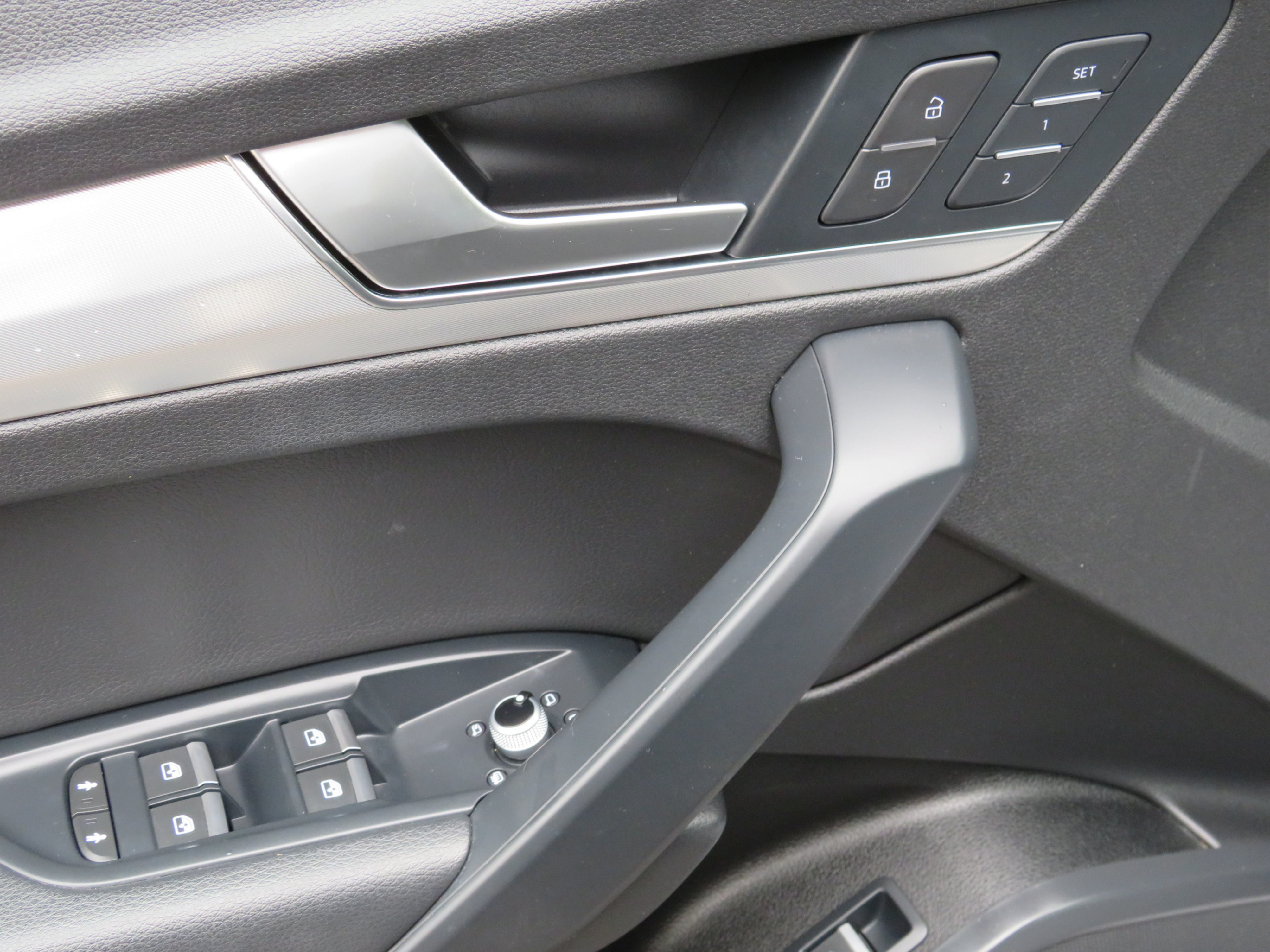 /laautomotive/2020-Audi-Q5-46387315986309874.jpg