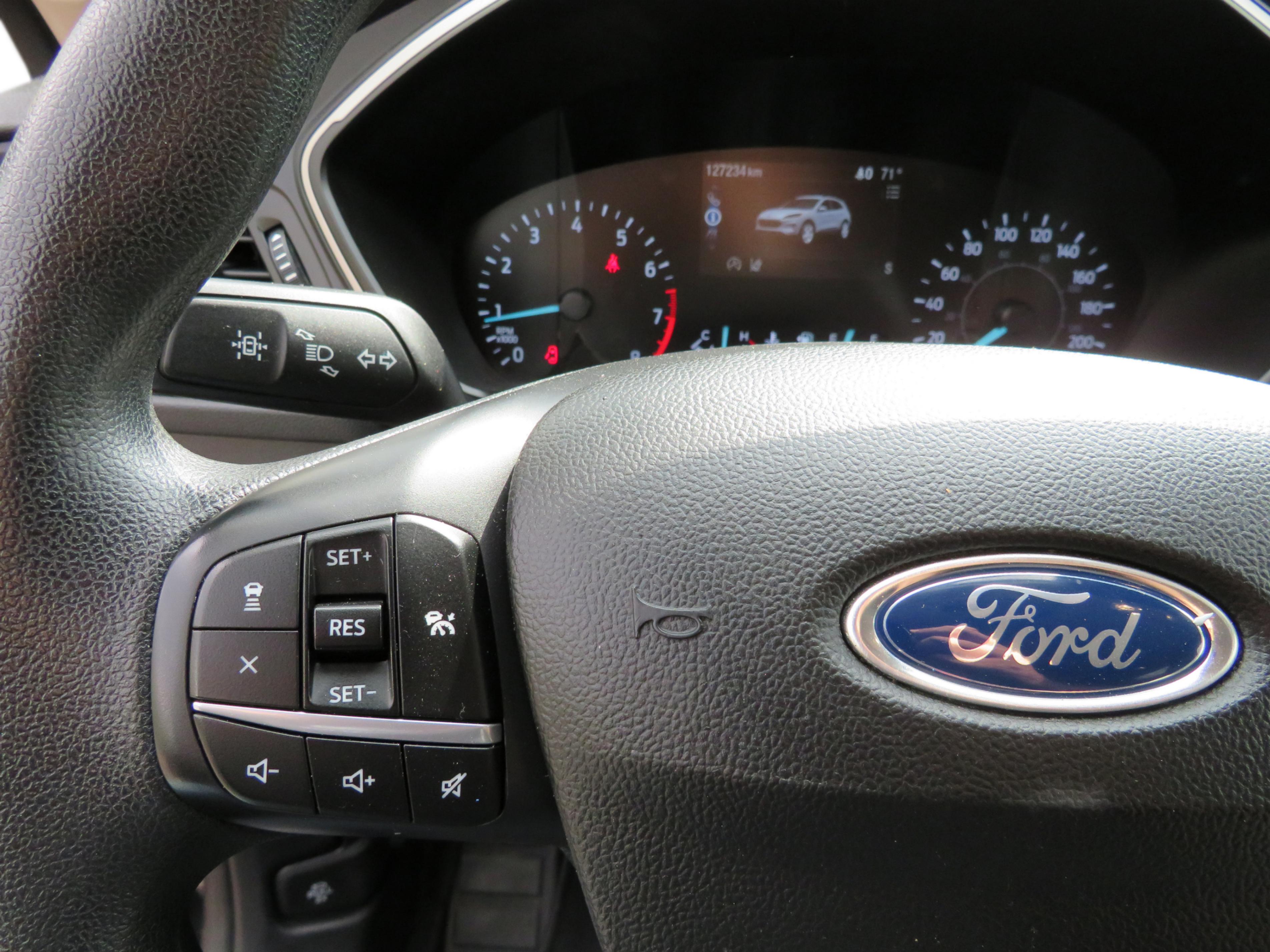 /laautomotive/2020-Ford-Escape-17473734508835048.jpg
