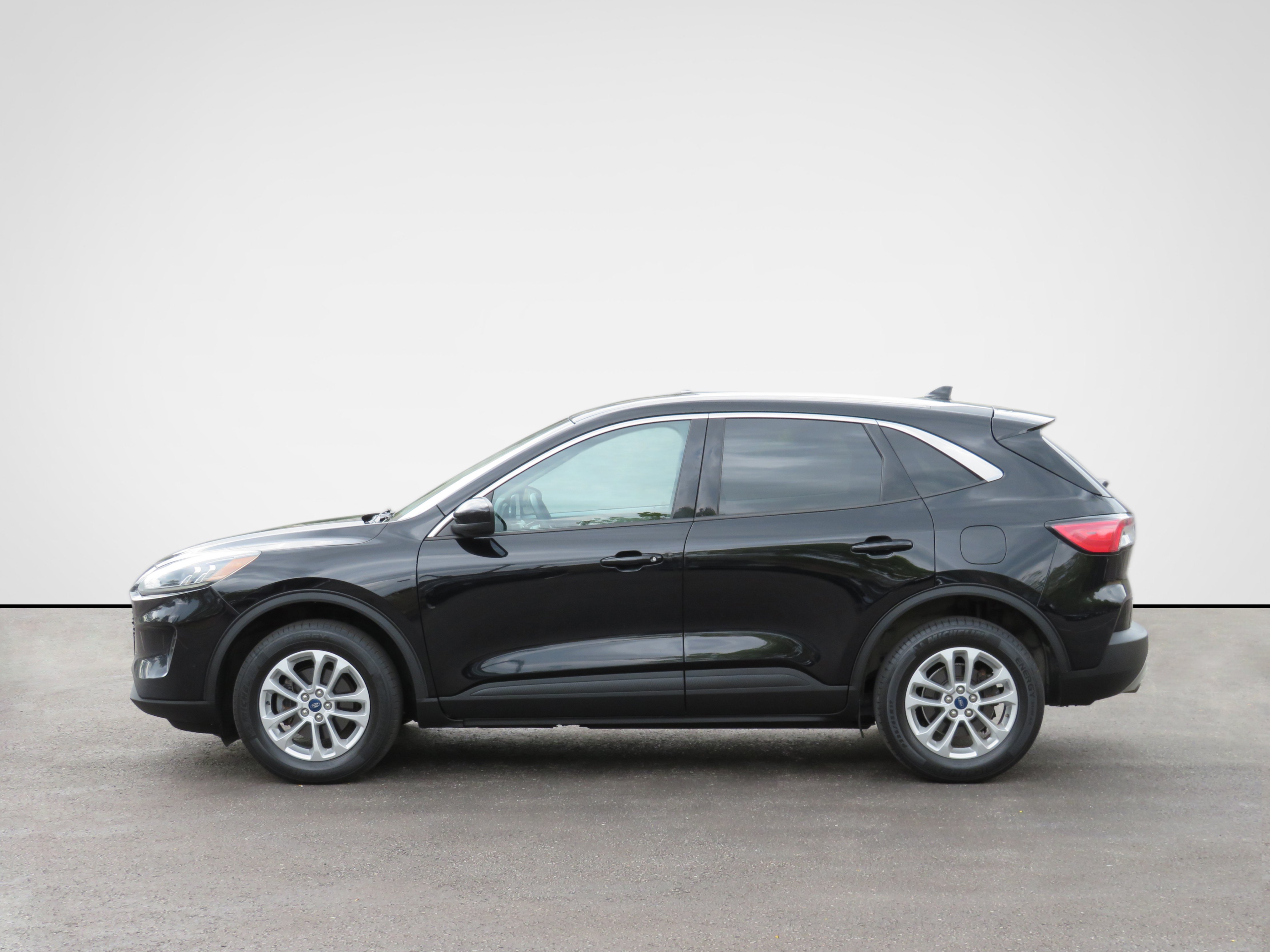 /laautomotive/2020-Ford-Escape-5117165851448995.jpg