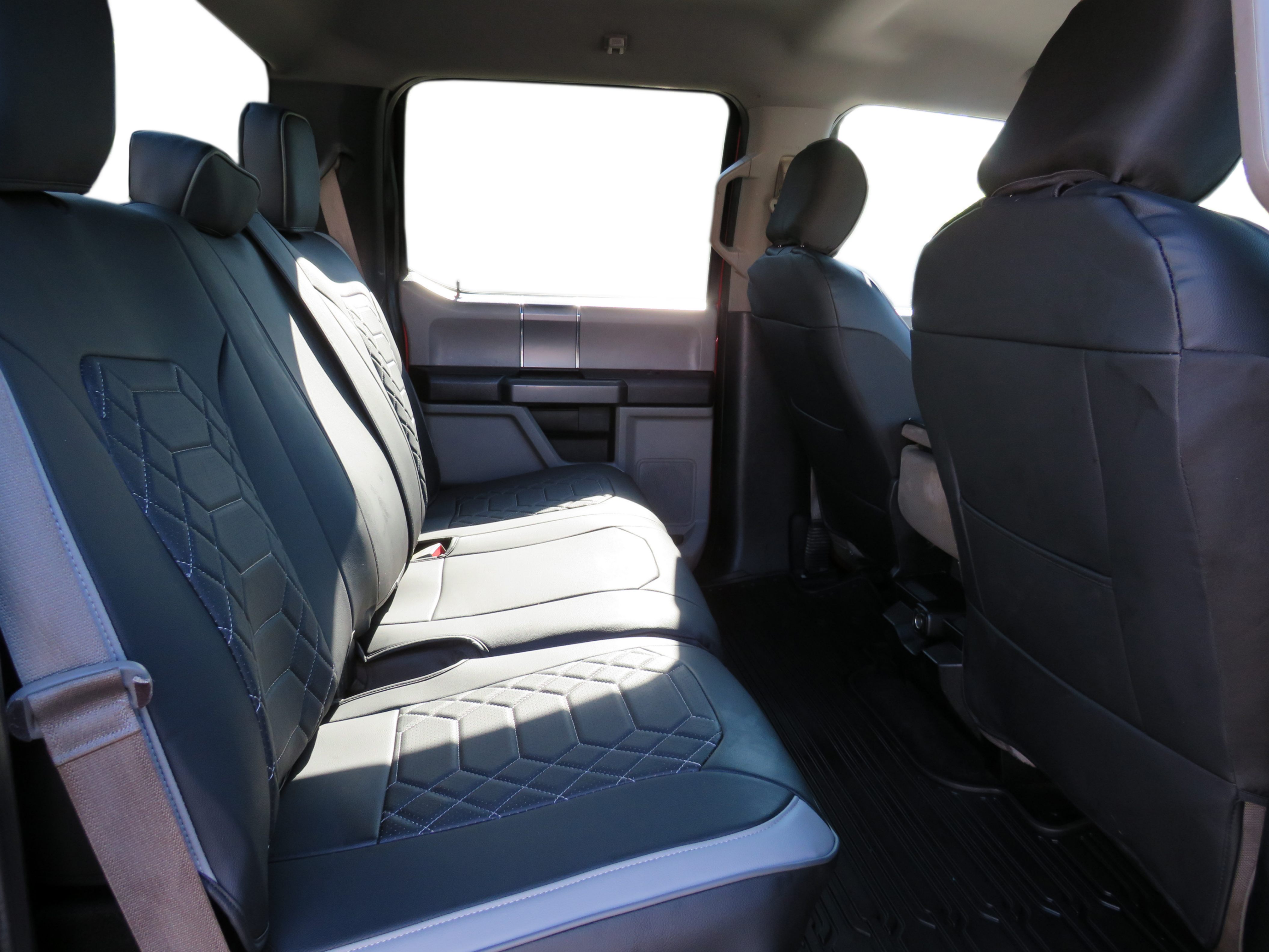 /laautomotive/2020-Ford-F-150-4988696510537305.jpg