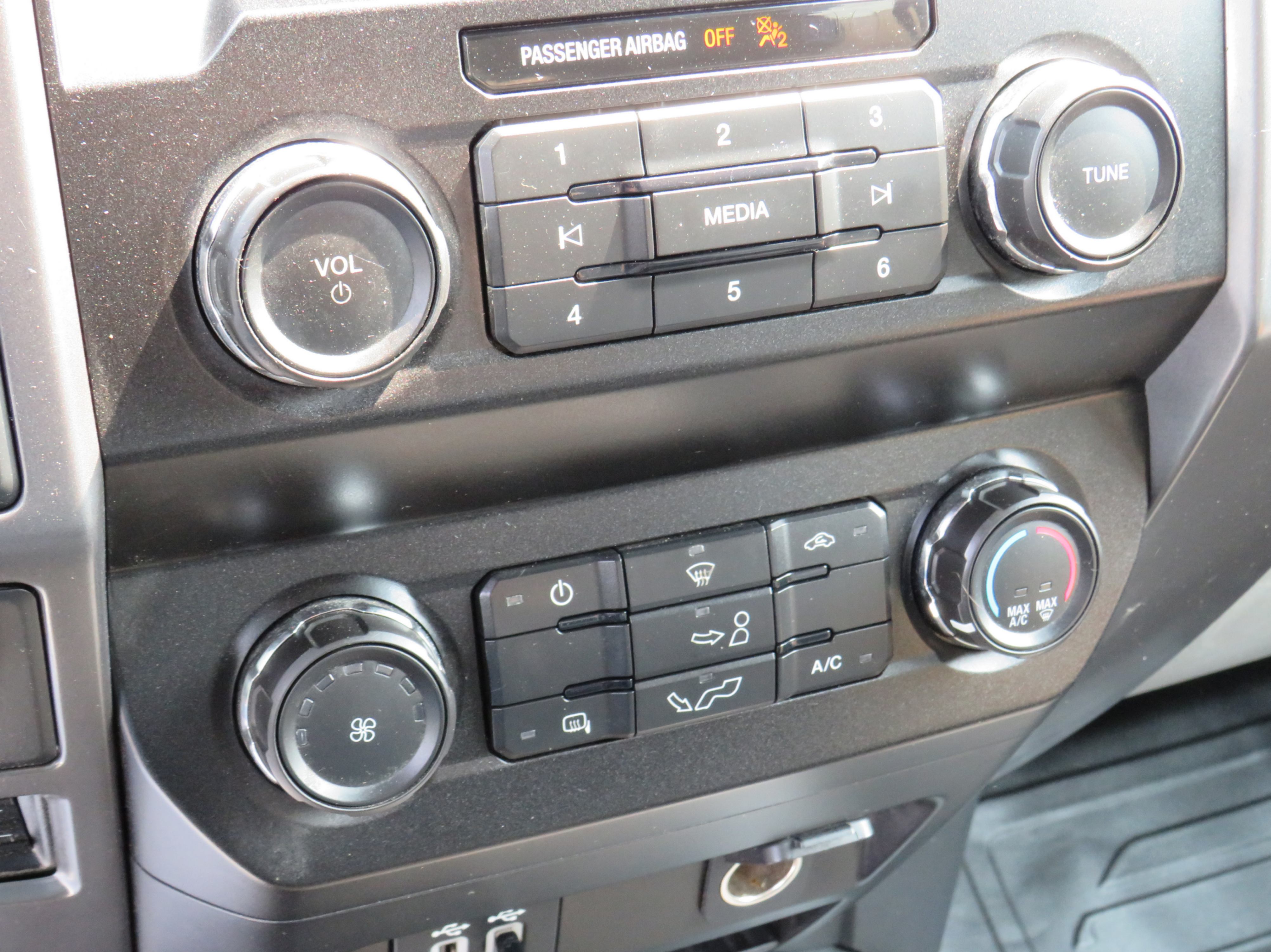 /laautomotive/2020-Ford-F150-3986542667417903.jpg