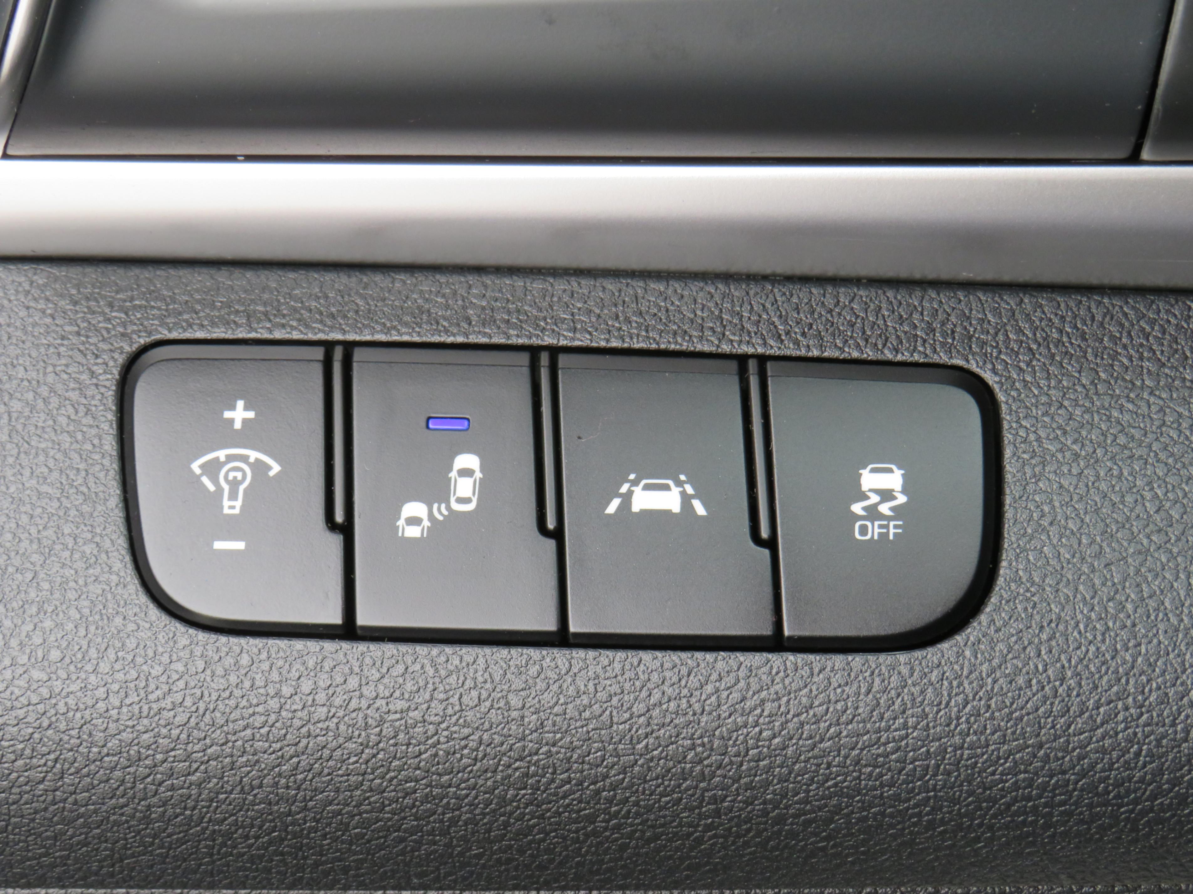 /laautomotive/2020-Hyundai-Elantra-7708563618756974.jpg