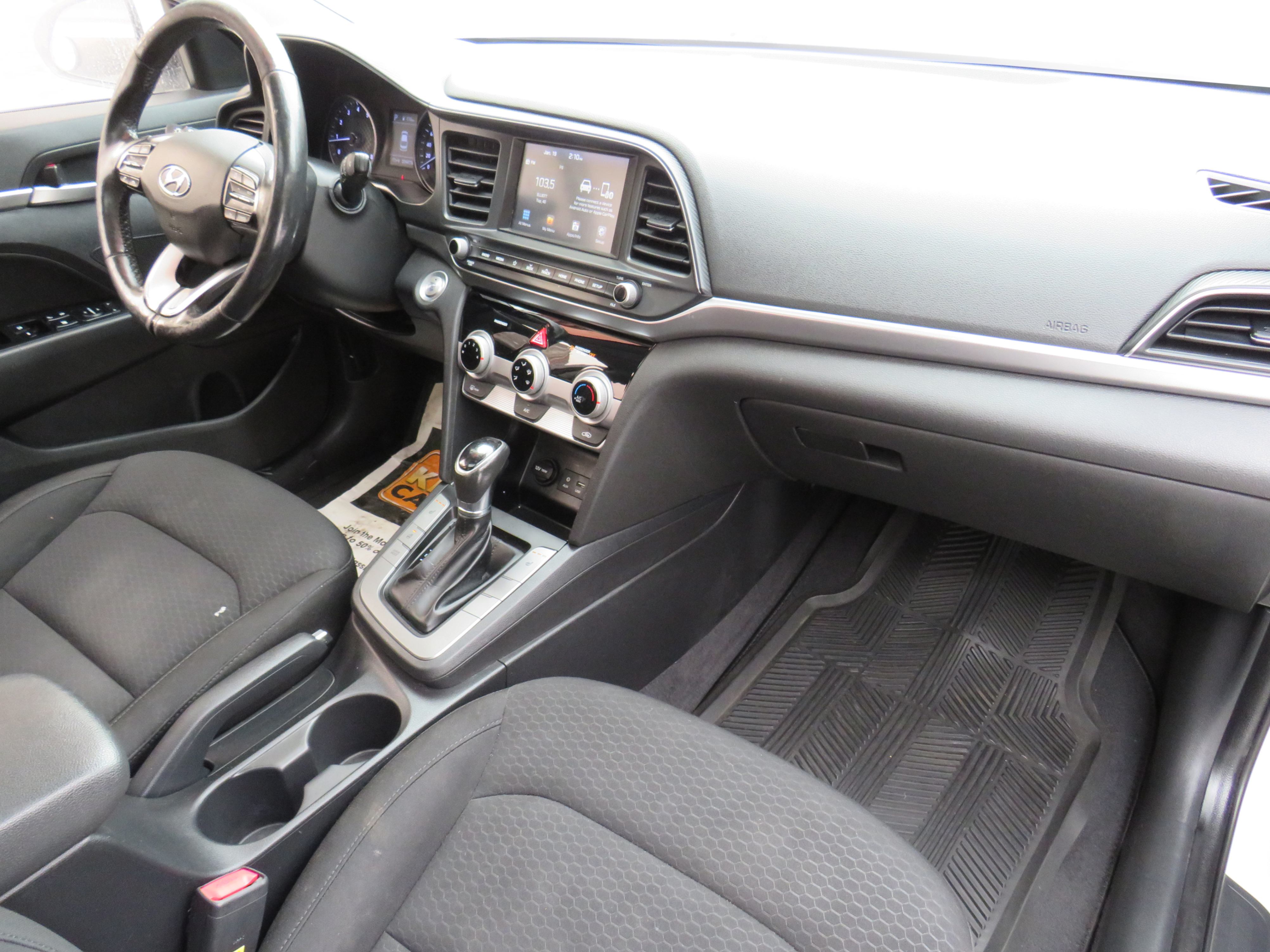 /laautomotive/2020-Hyundai-Elantra-887075317392988.jpg