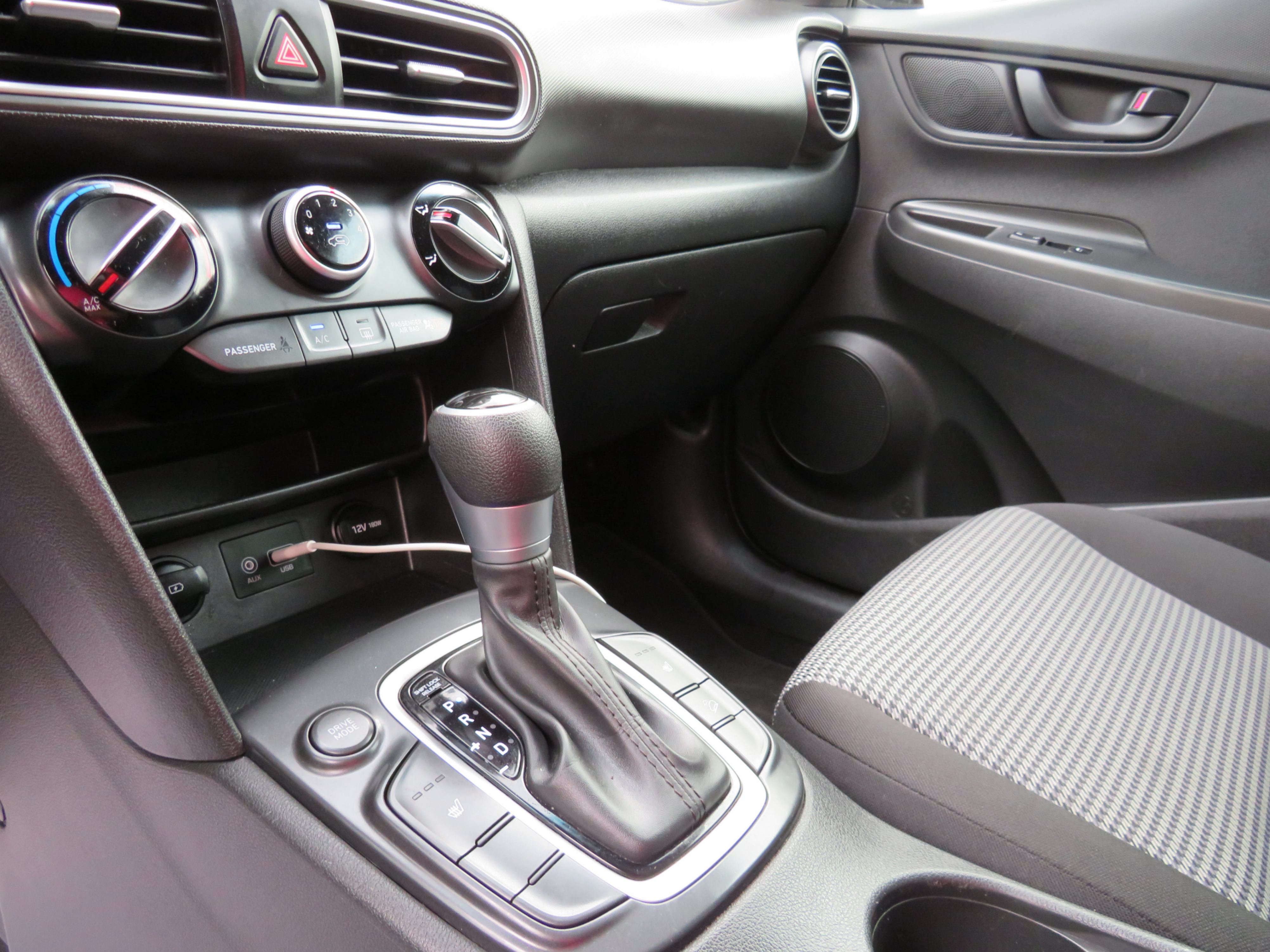 /laautomotive/2020-Hyundai-Kona-30169532489085893.jpg