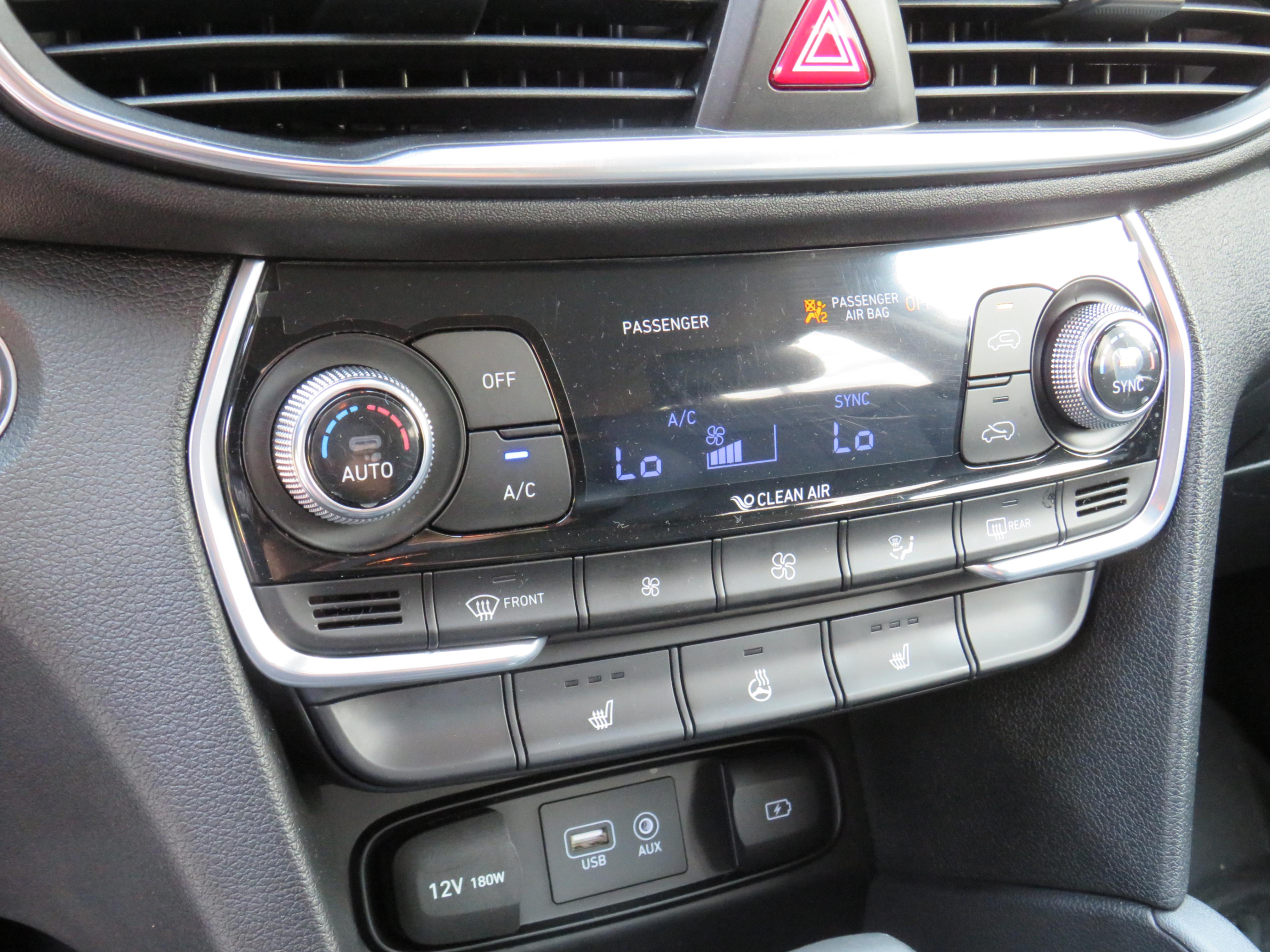 /laautomotive/2020-Hyundai-SantaFe-8882432912935498.jpg