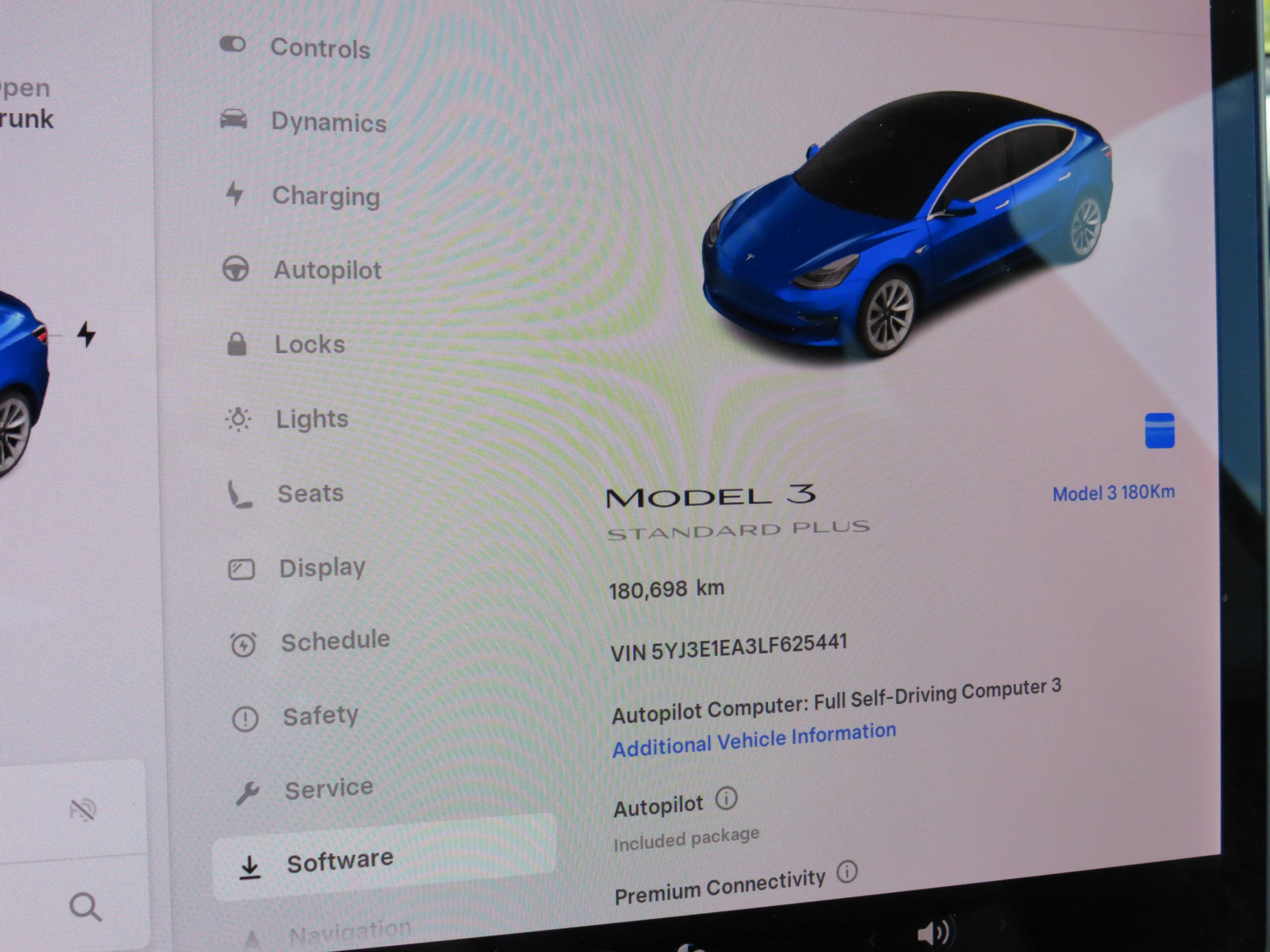 /laautomotive/2020-Tesla-Model3-08520828014679904.jpg