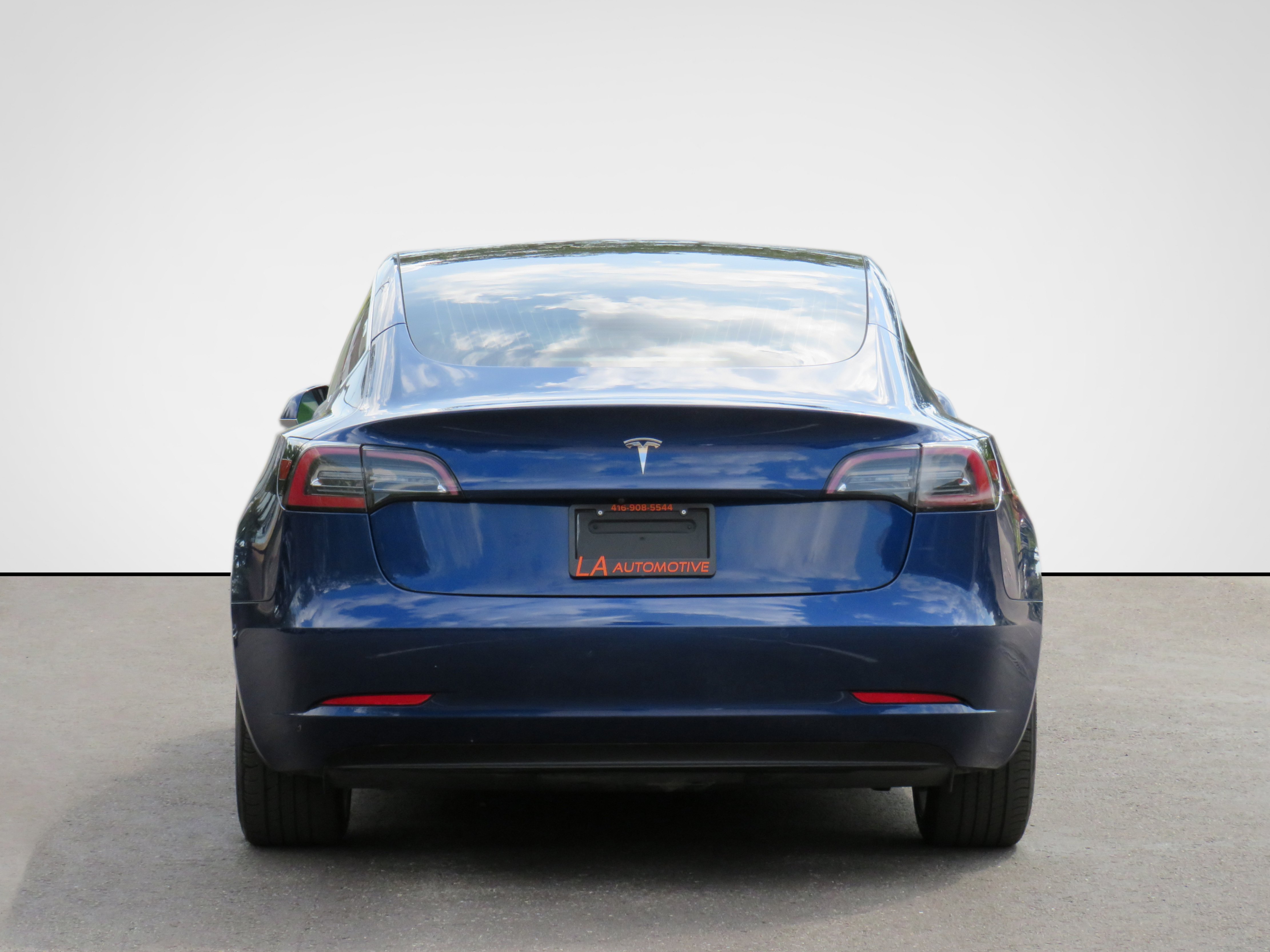 /laautomotive/2020-Tesla-Model3-5273368879027869.jpg