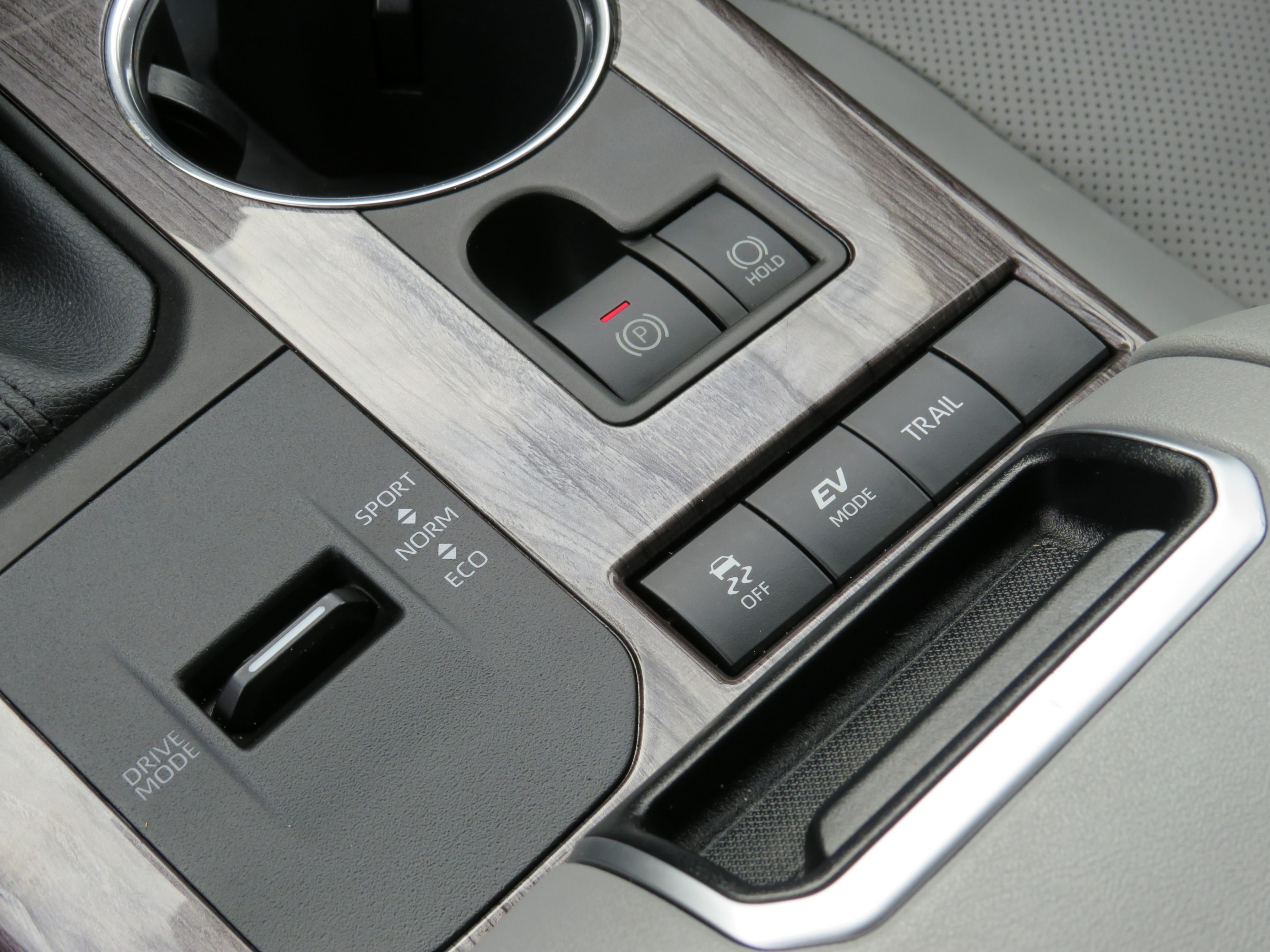 /laautomotive/2020-Toyota-Highlander-3689057466051946.jpg