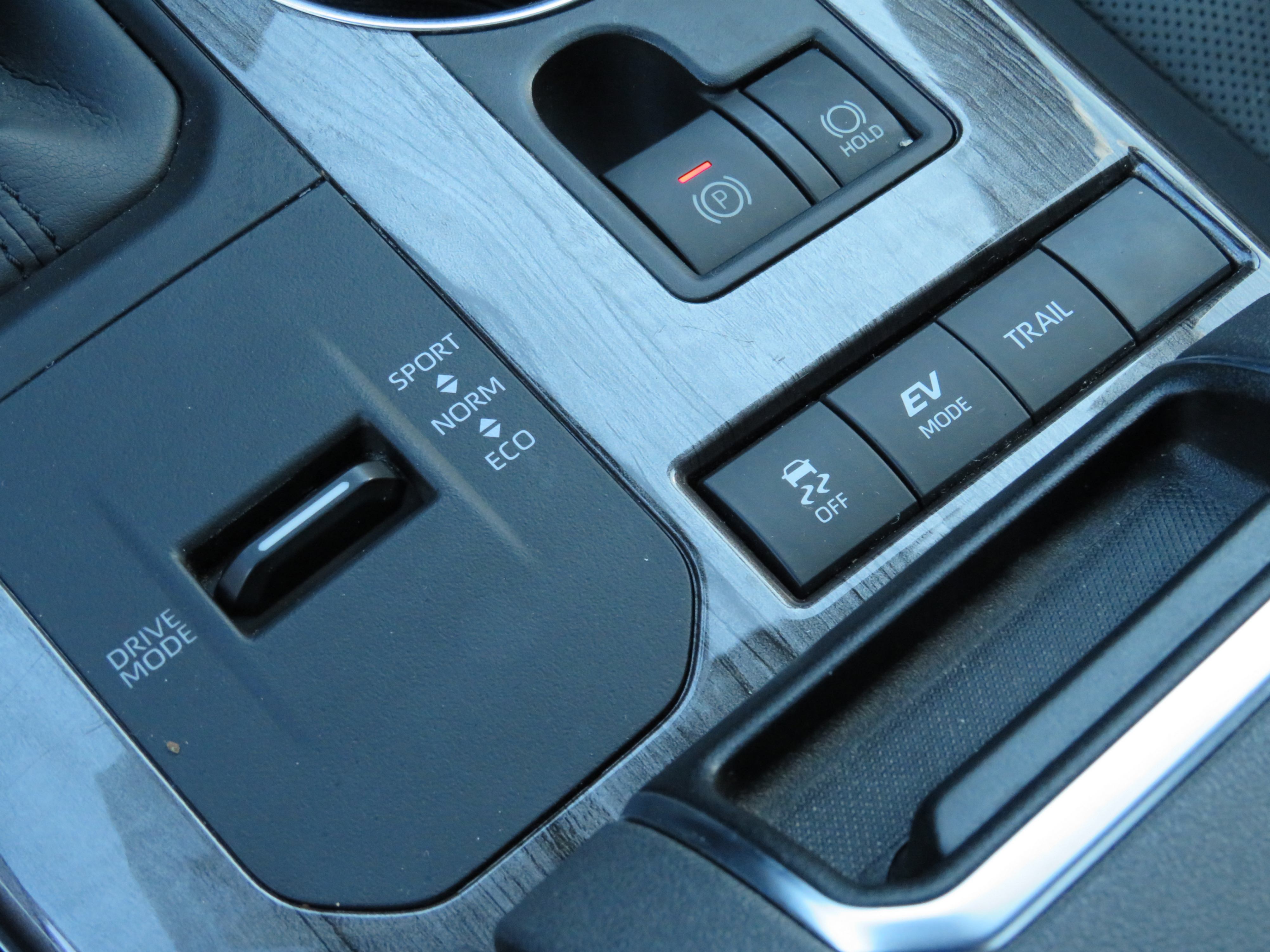/laautomotive/2020-Toyota-Highlander-41982674463290715.jpg