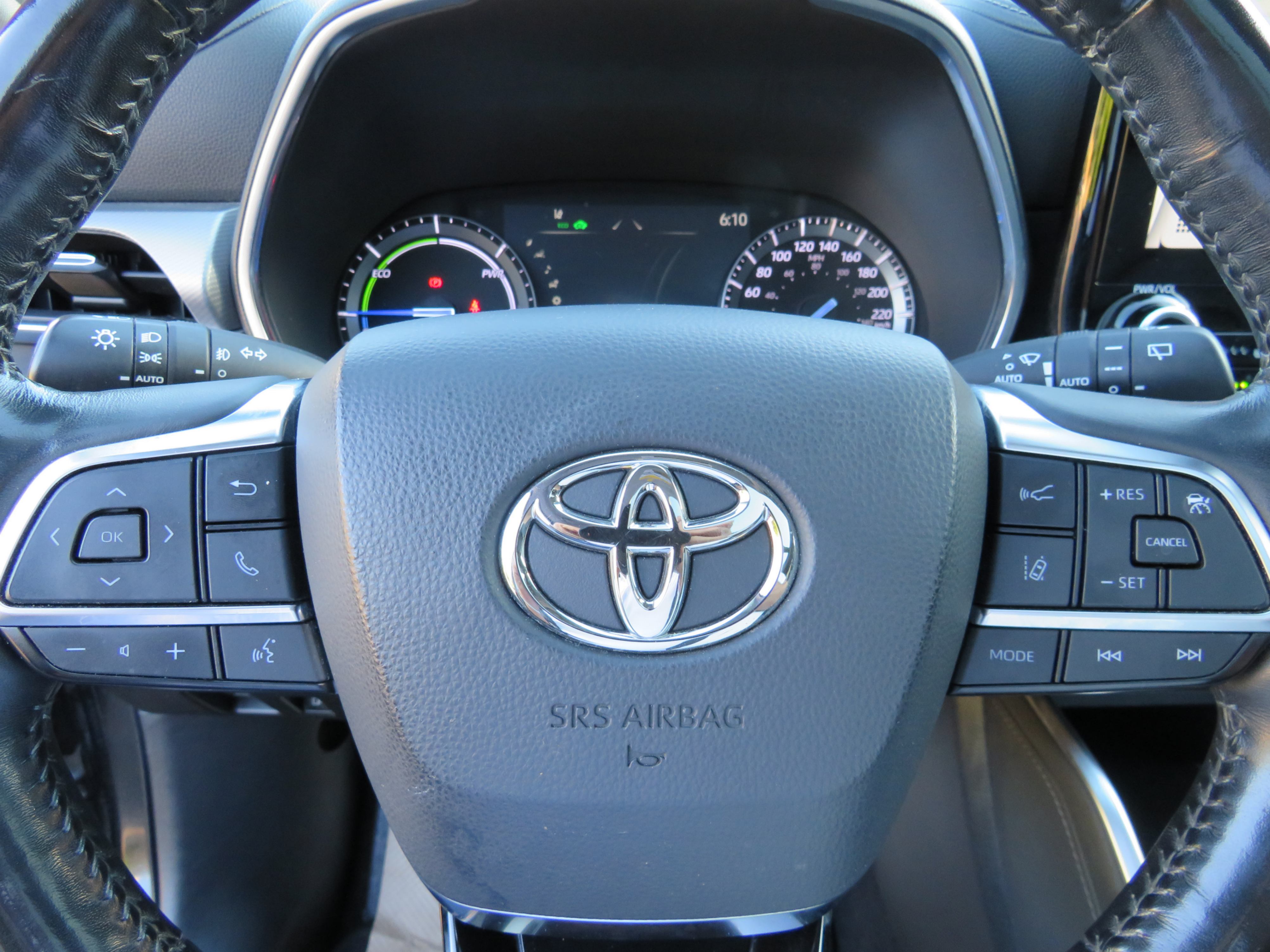 /laautomotive/2020-Toyota-Highlander-49252905063400454.jpg