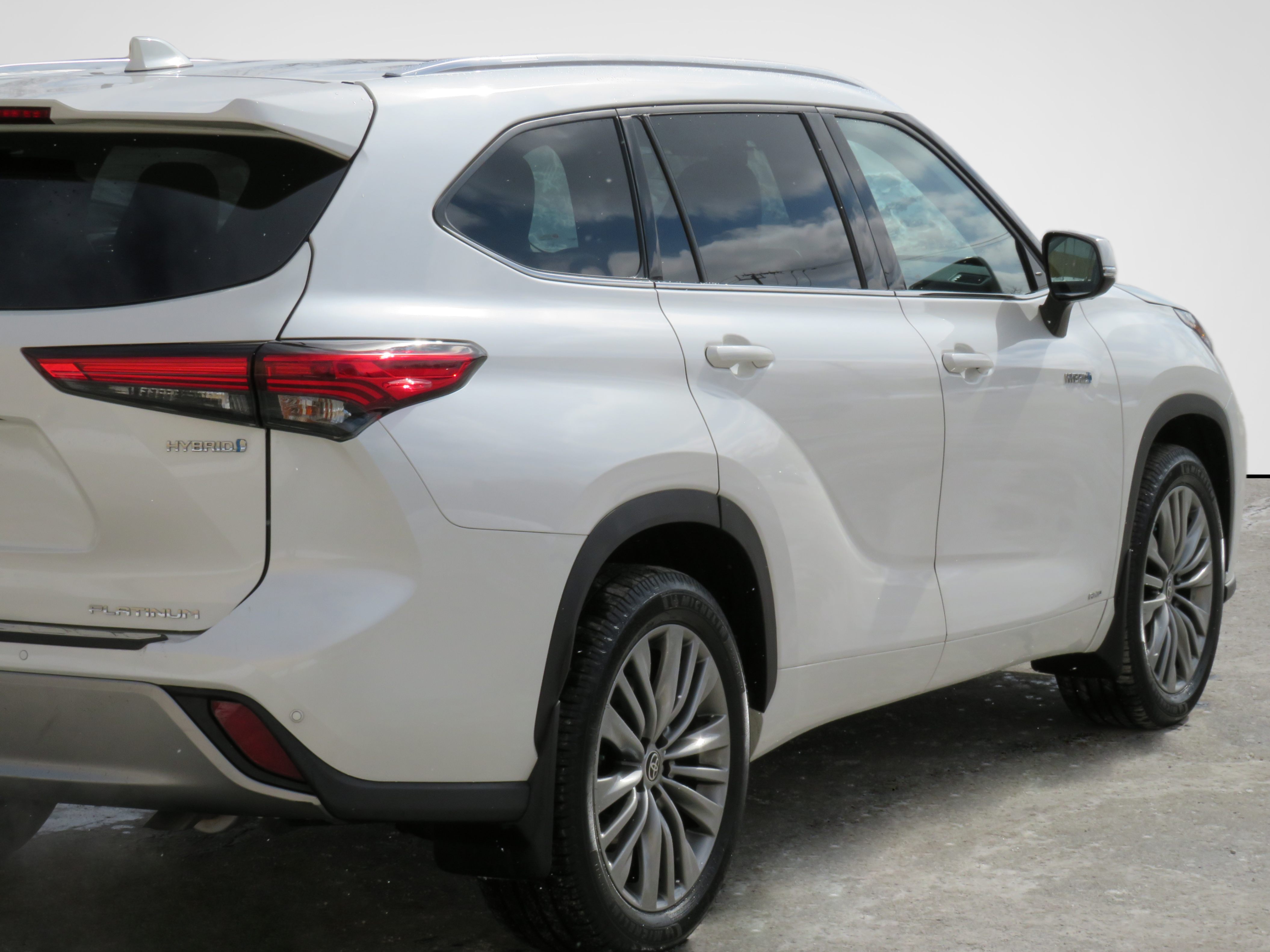 /laautomotive/2020-Toyota-Highlander-6448287070346661.jpg