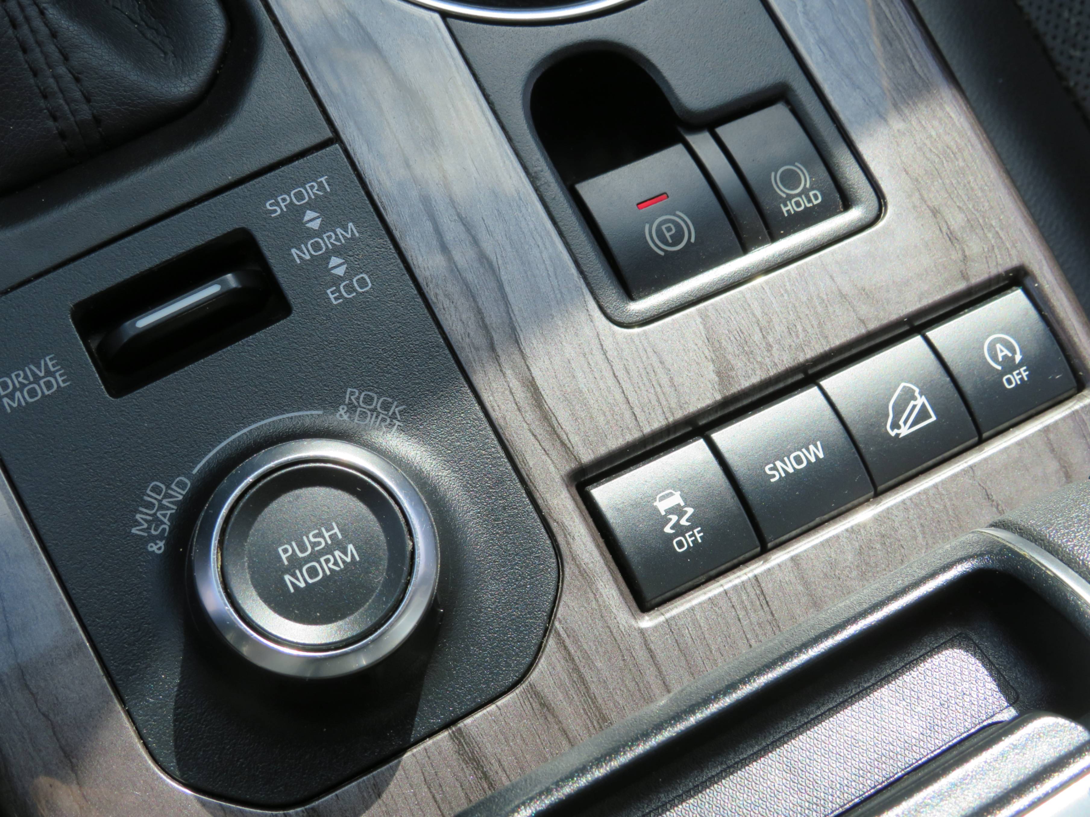 /laautomotive/2020-Toyota-Highlander-6701572226443491.jpg
