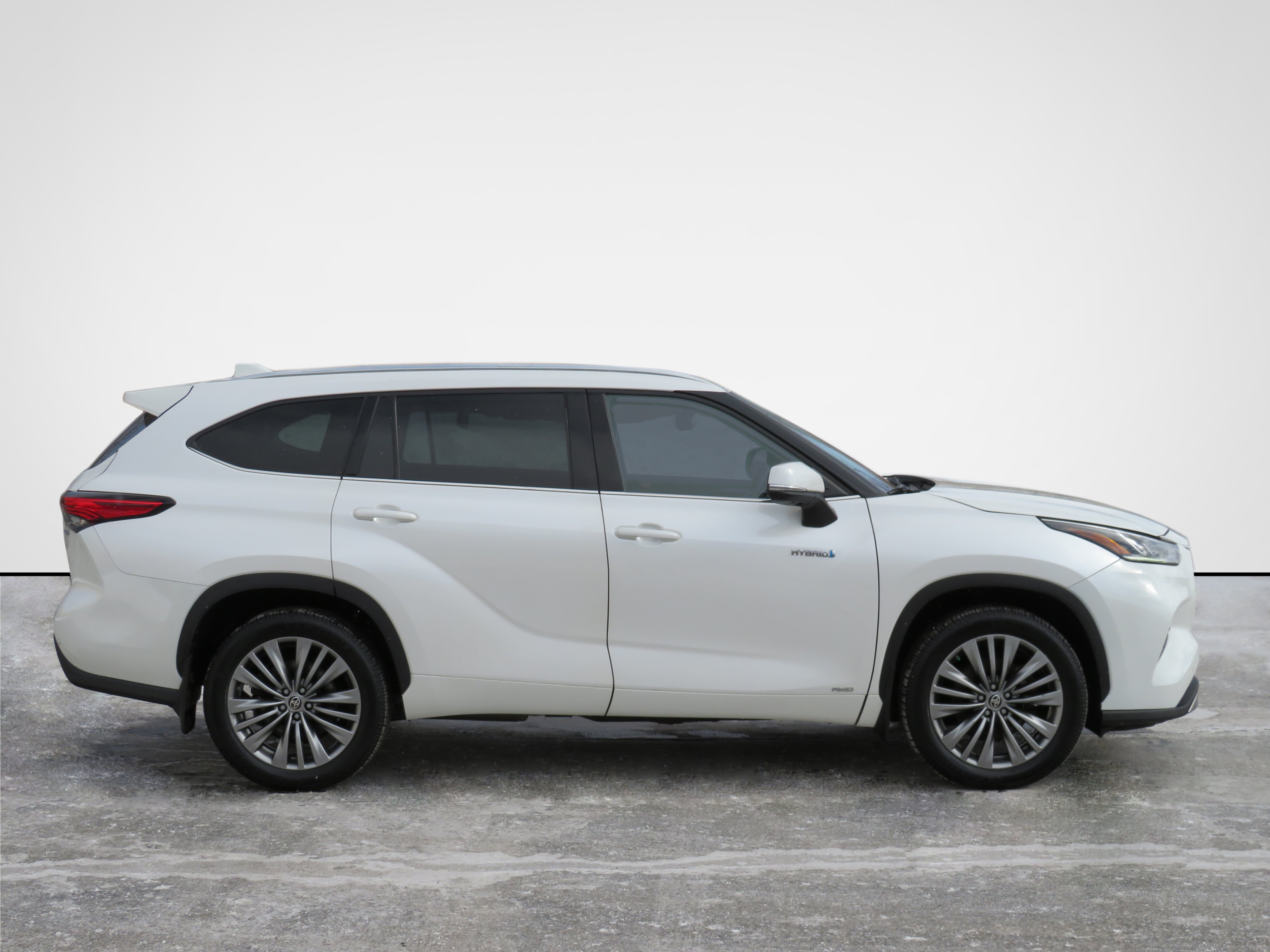 /laautomotive/2020-Toyota-Highlander-724746659512139.jpg