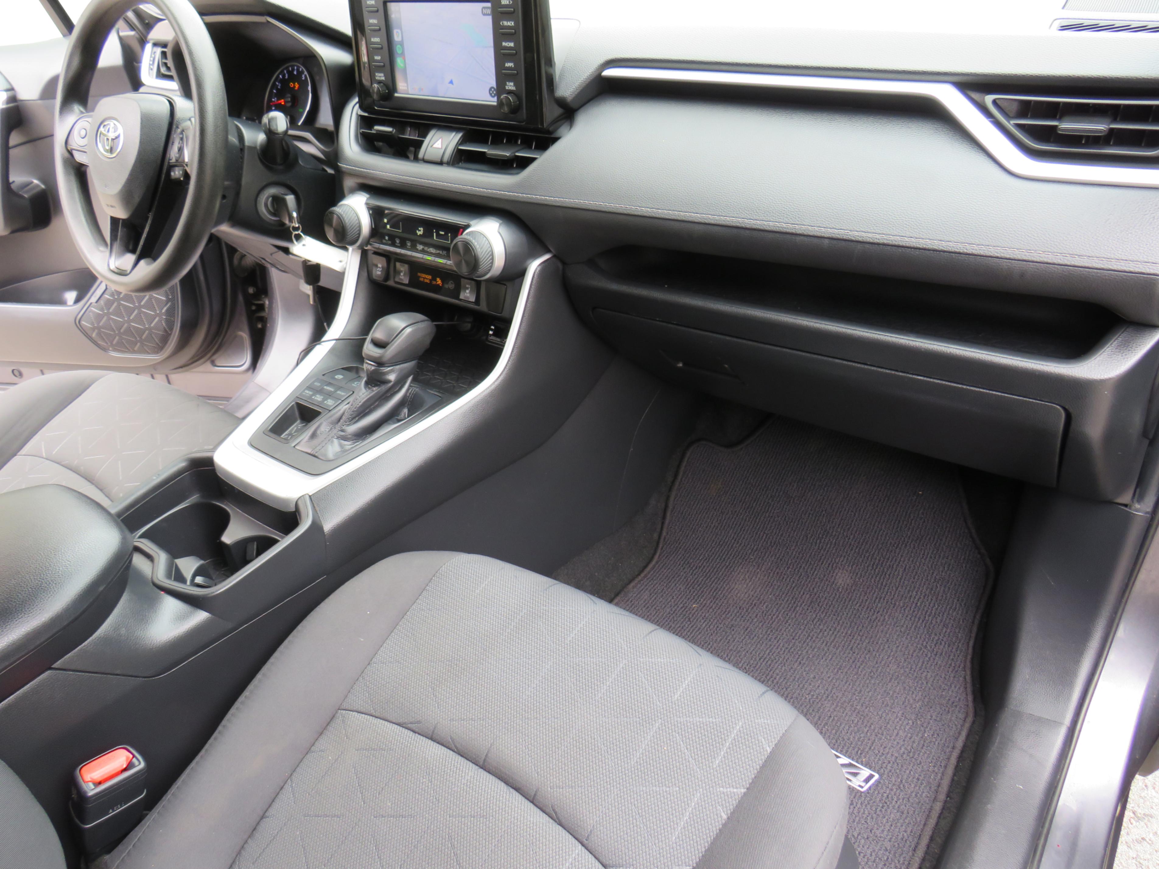 /laautomotive/2020-Toyota-RAV4-04247855556421021.jpg