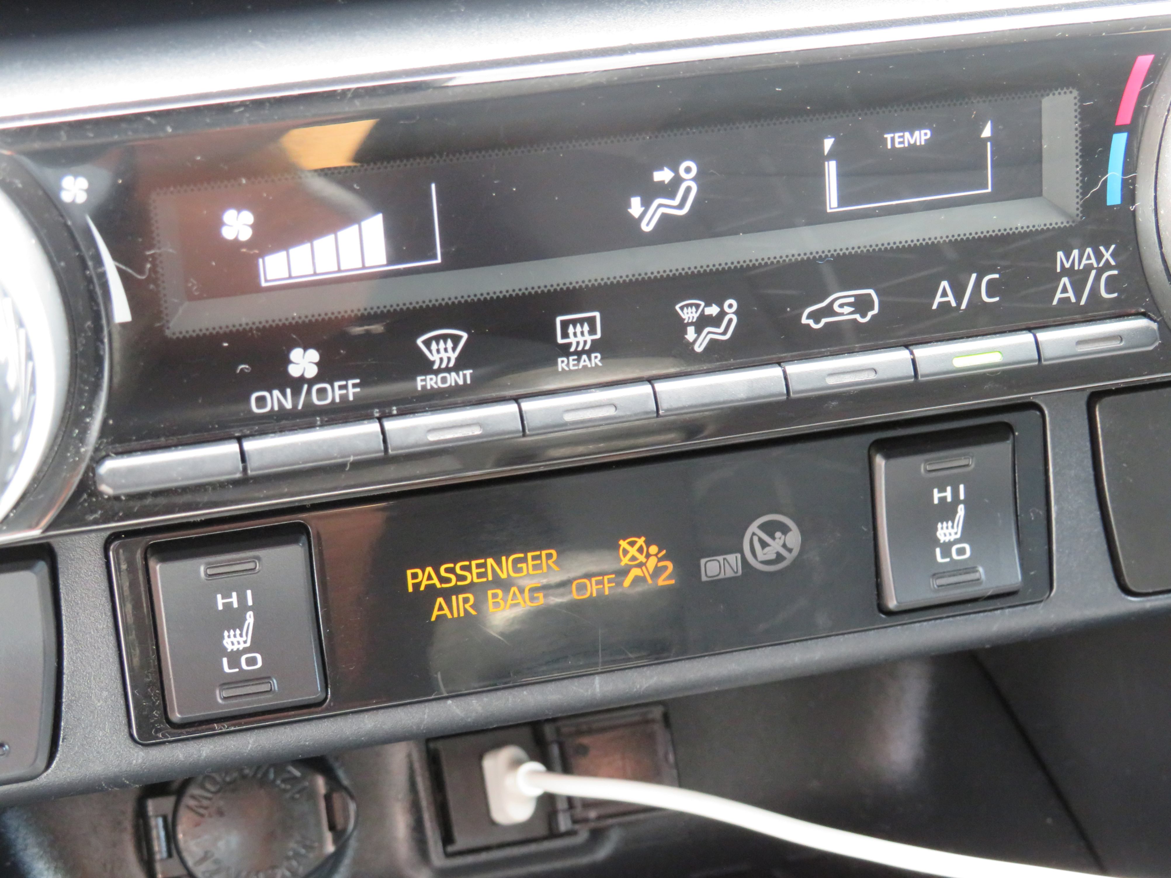 /laautomotive/2020-Toyota-RAV4-437233839114866.jpg