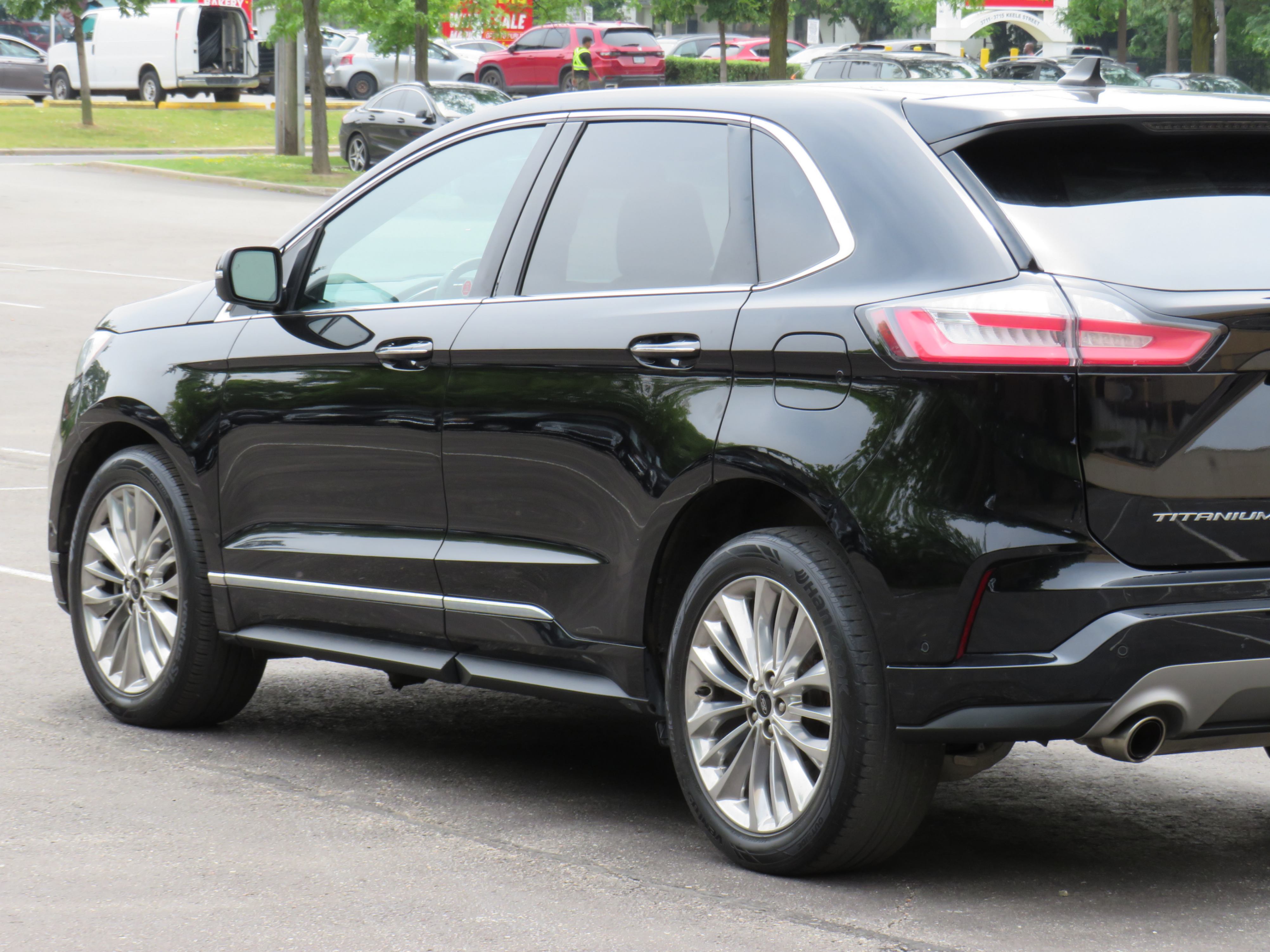 /laautomotive/2021-Ford-Edge-20726438225212251.jpg