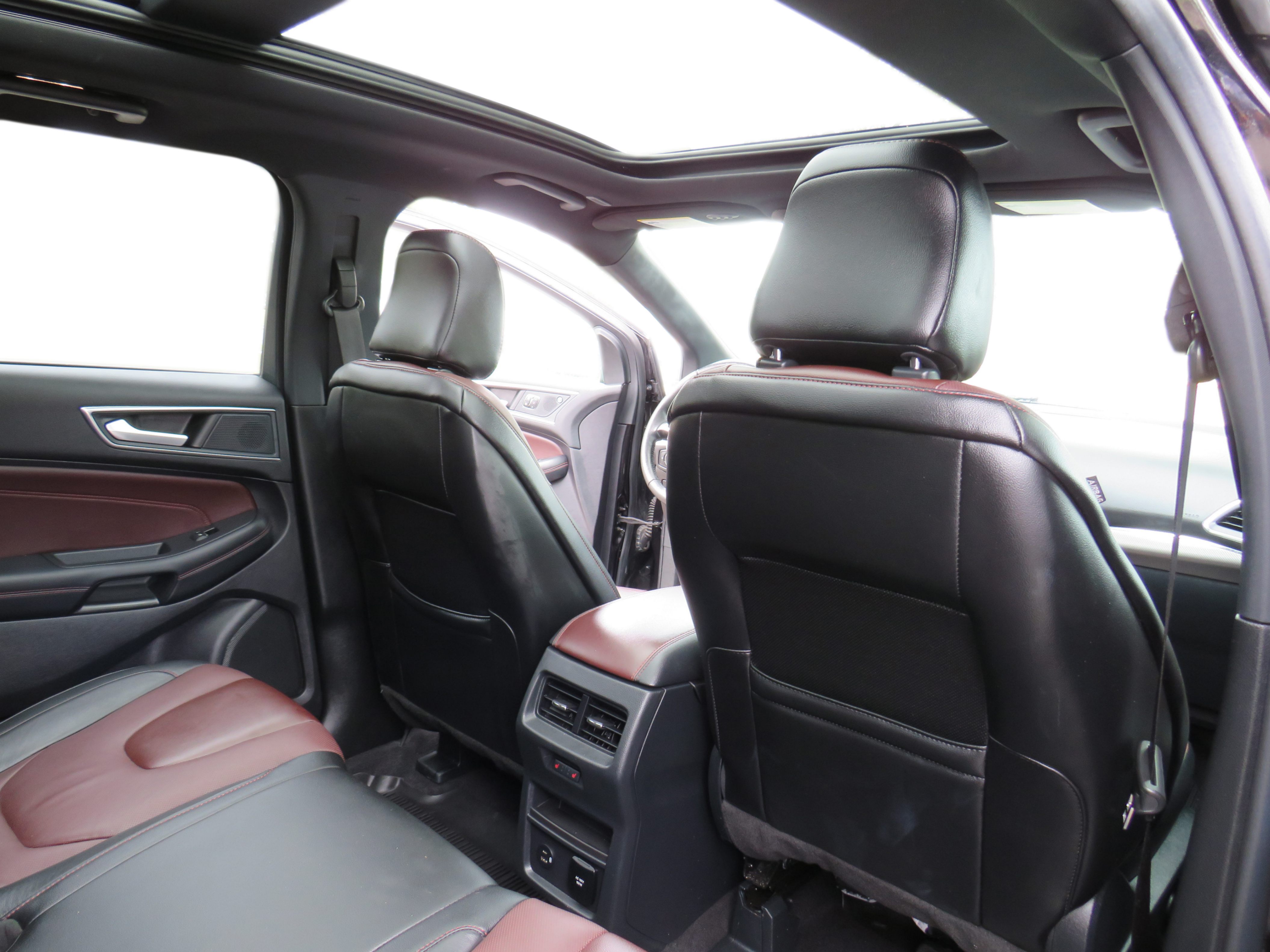 /laautomotive/2021-Ford-Edge-3217945933770563.jpg