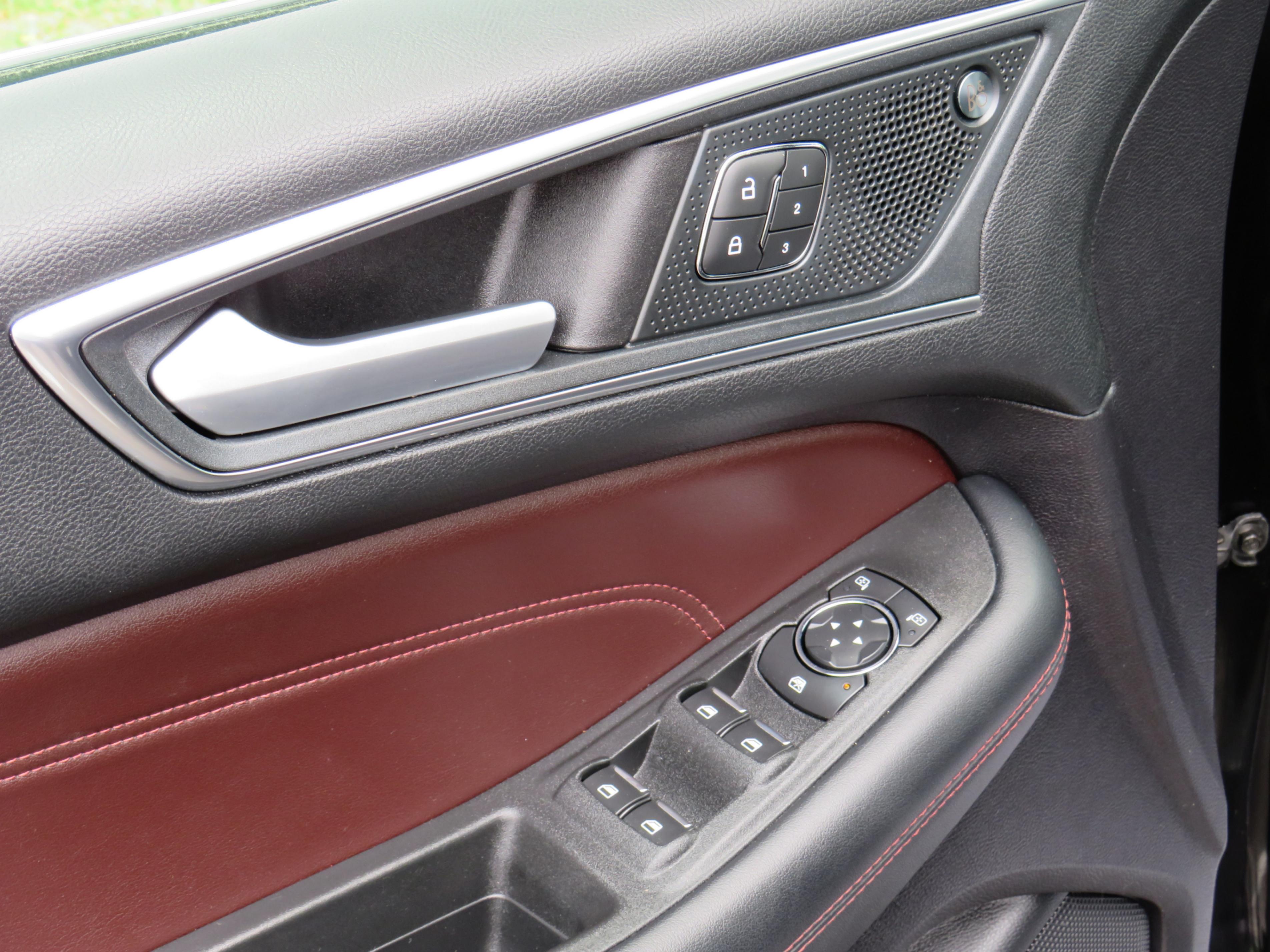 /laautomotive/2021-Ford-Edge-6376435174335509.jpg