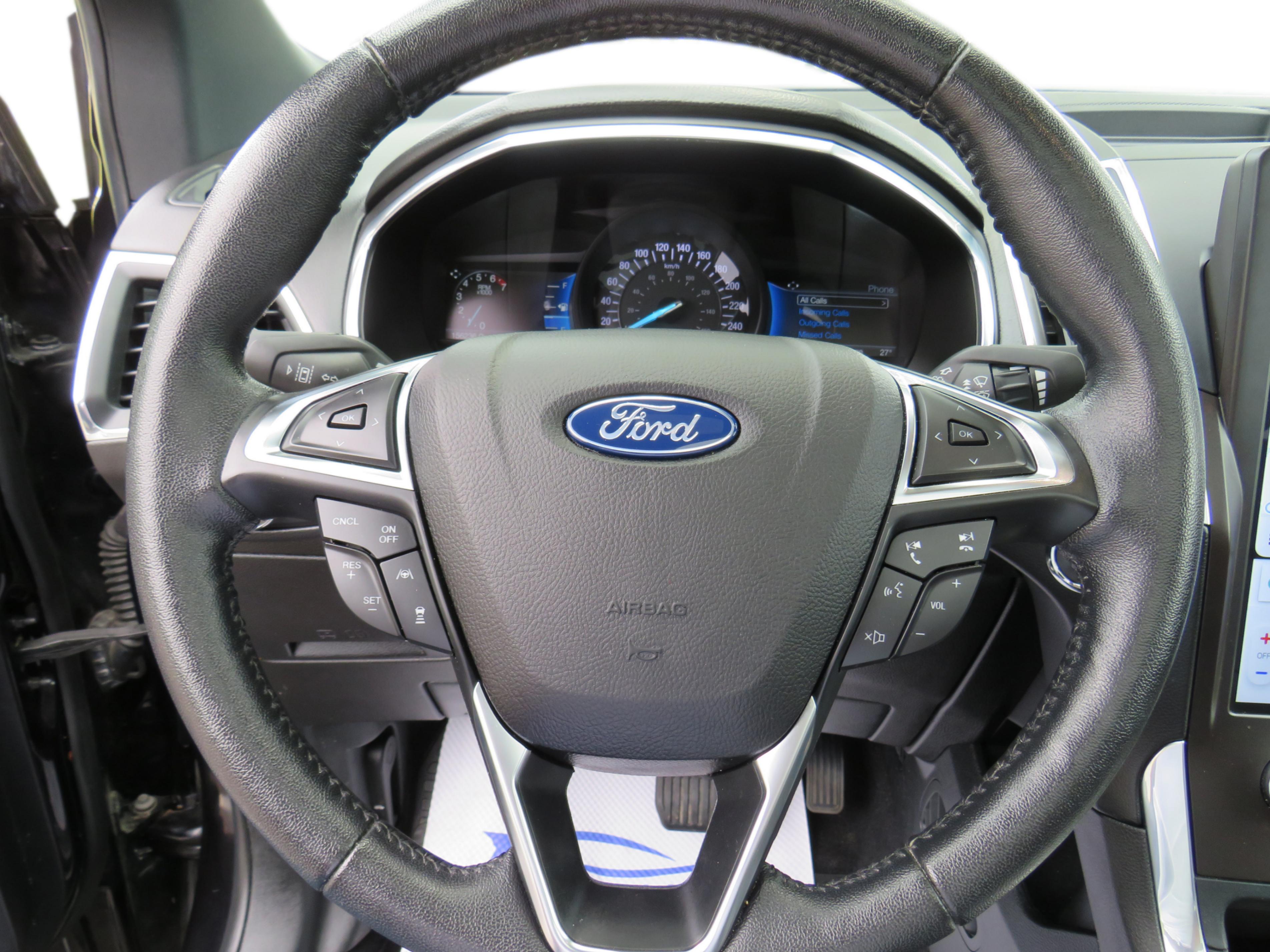 /laautomotive/2021-Ford-Edge-9570437612419269.jpg