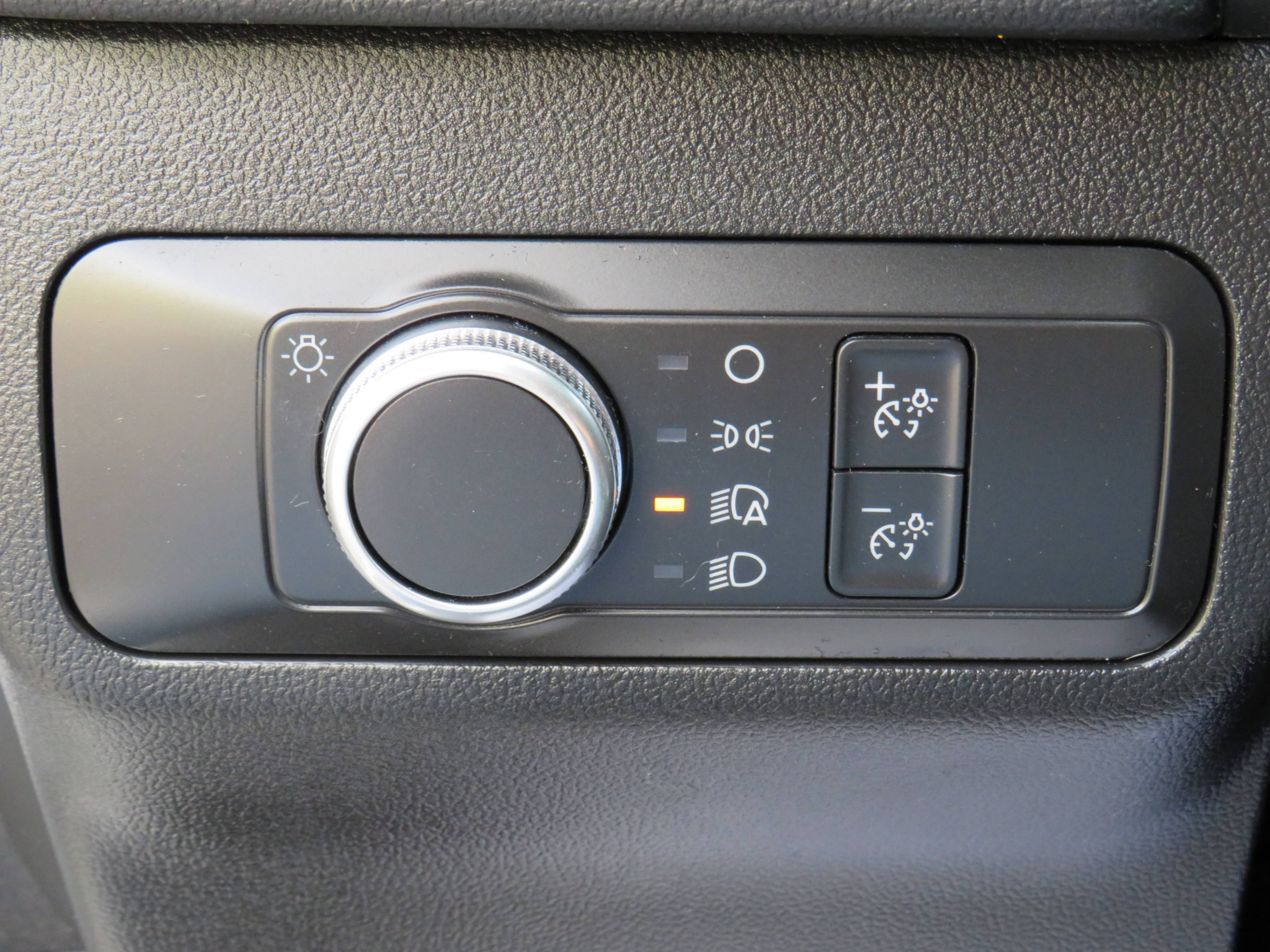 /laautomotive/2021-Ford-Escape-47108464166132014.jpg