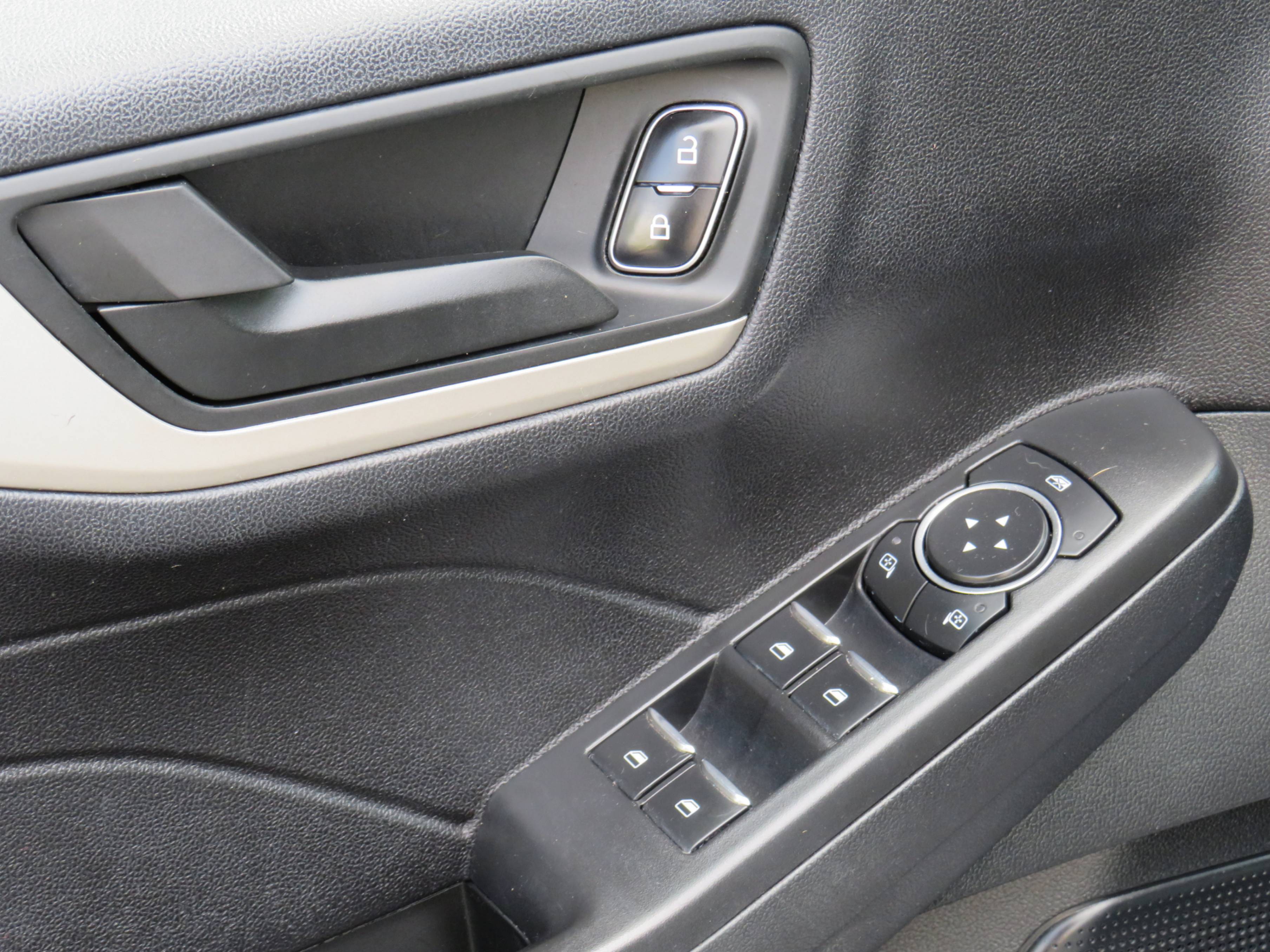 /laautomotive/2021-Ford-Escape-4752347513772601.jpg
