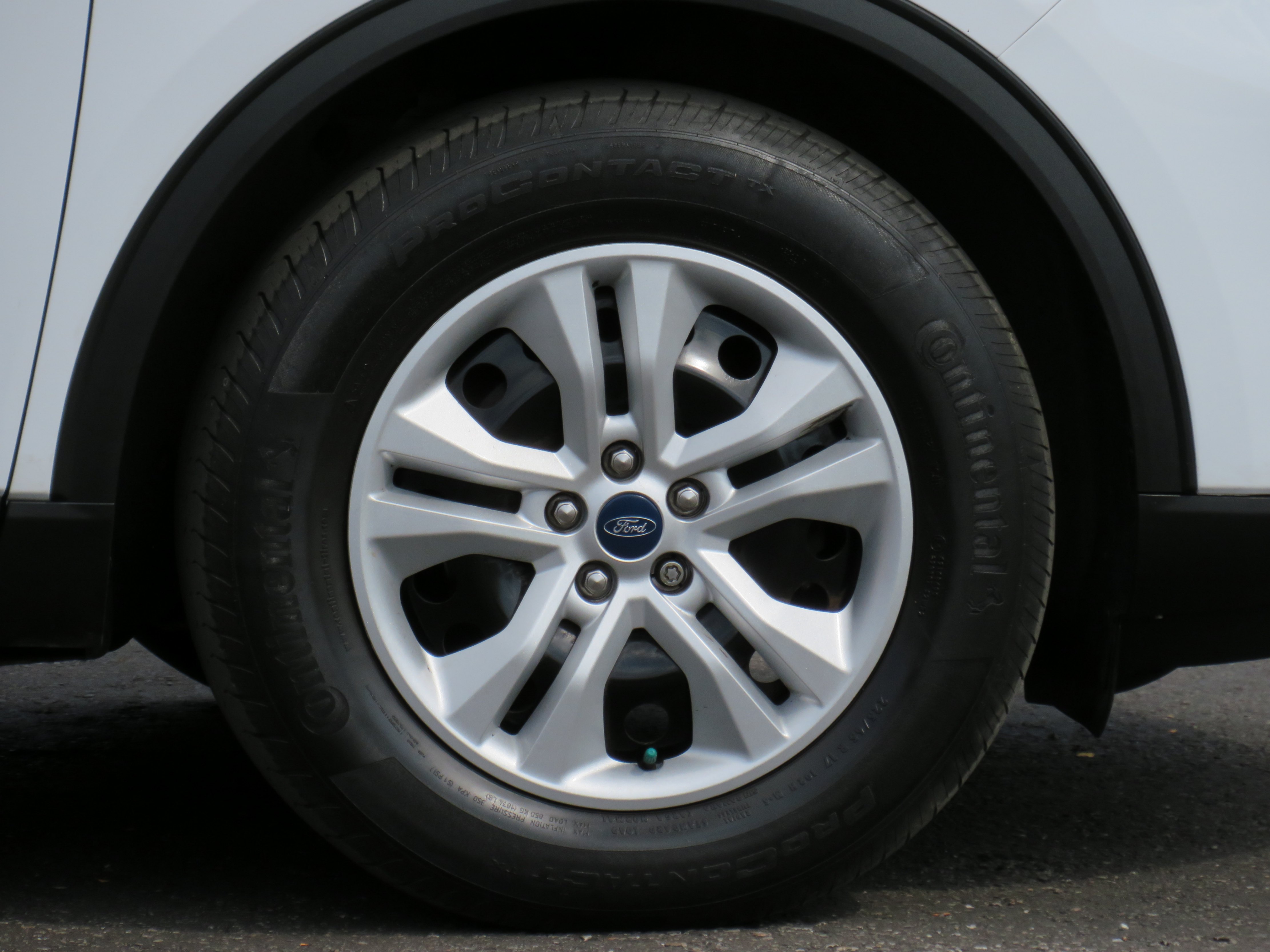 /laautomotive/2021-Ford-Escape-6545856001717116.jpg