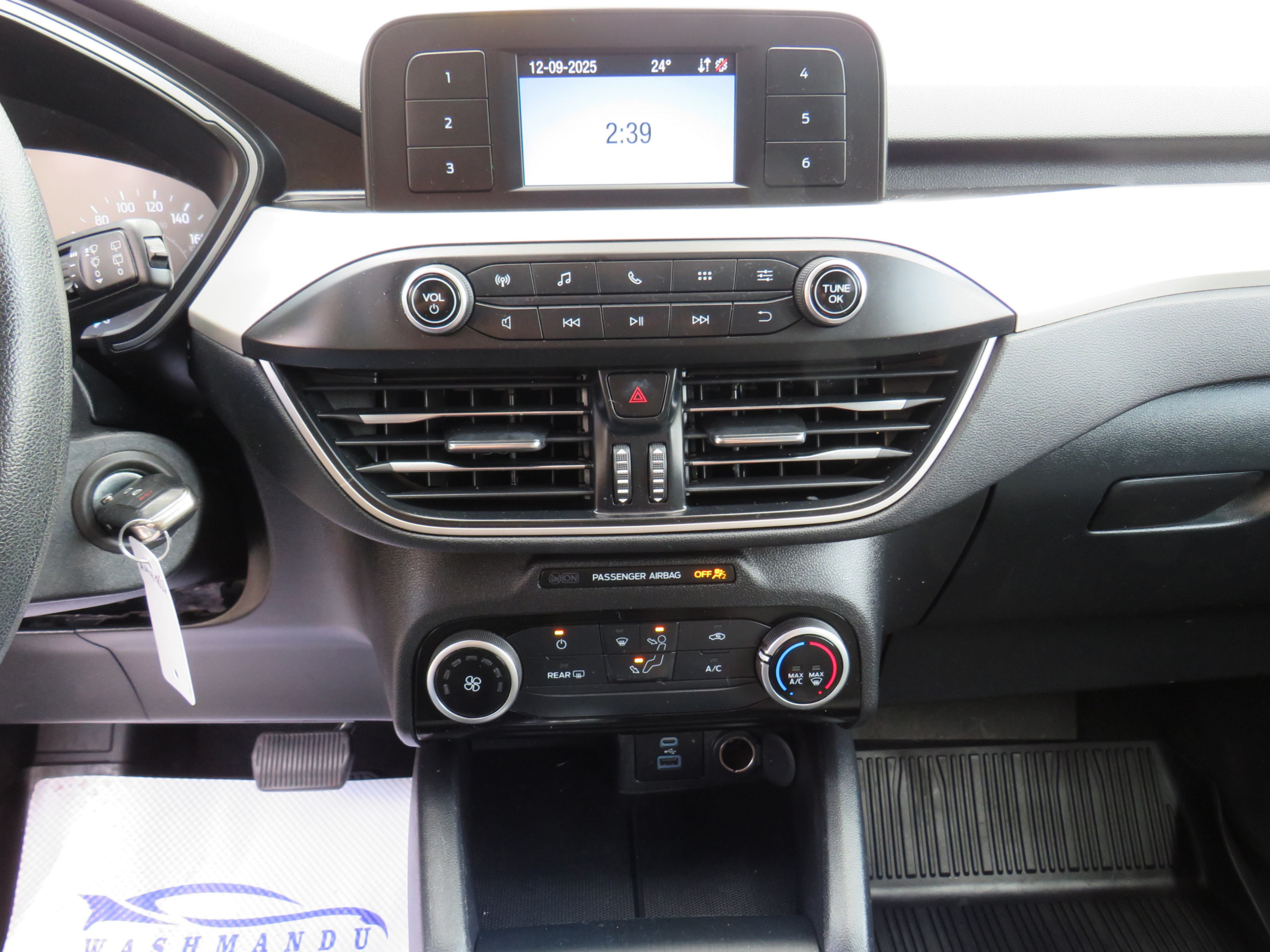 /laautomotive/2021-Ford-Escape-8796165606334907.jpg