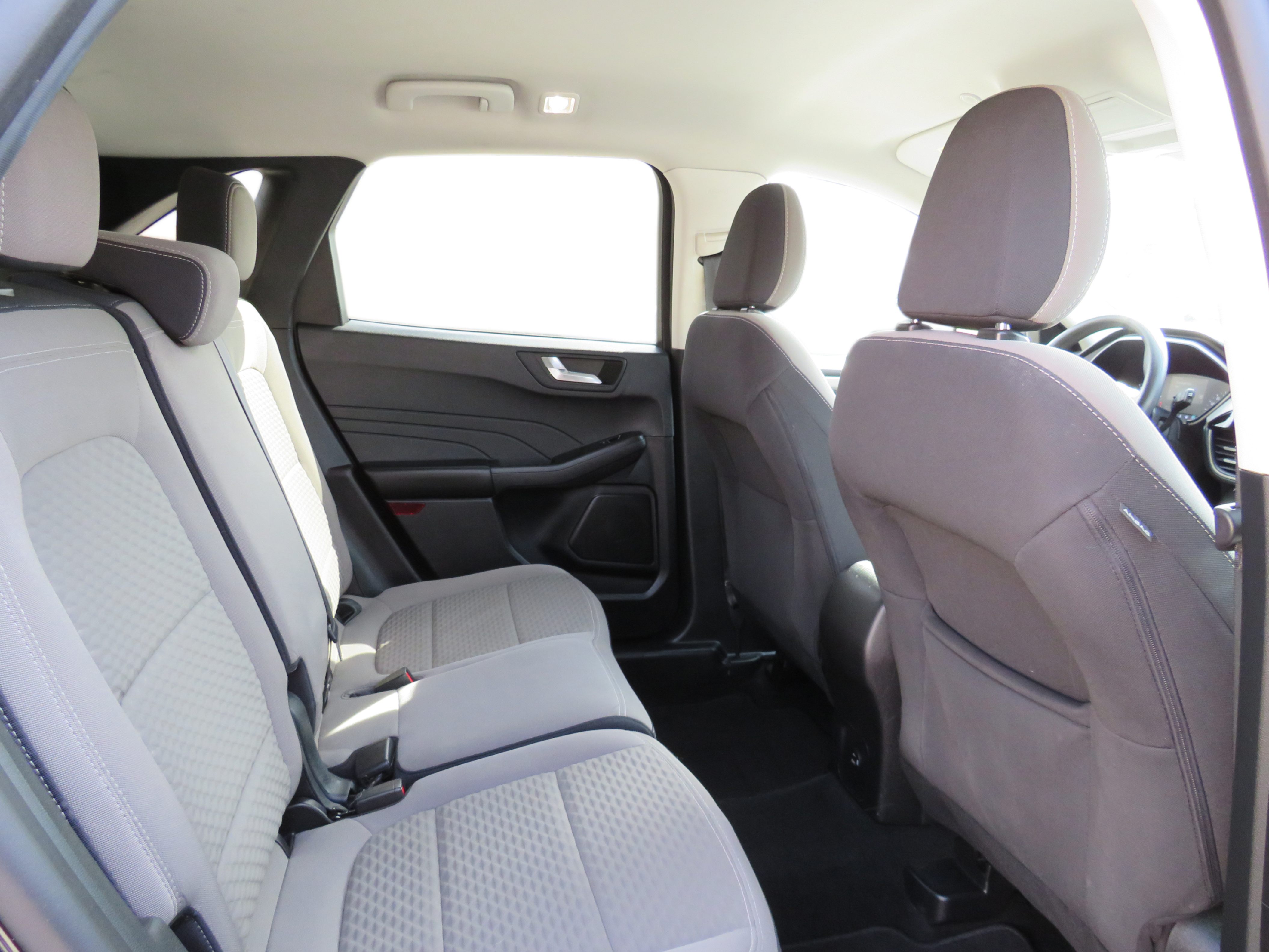 /laautomotive/2021-Ford-Escape-9195112671814547.jpg