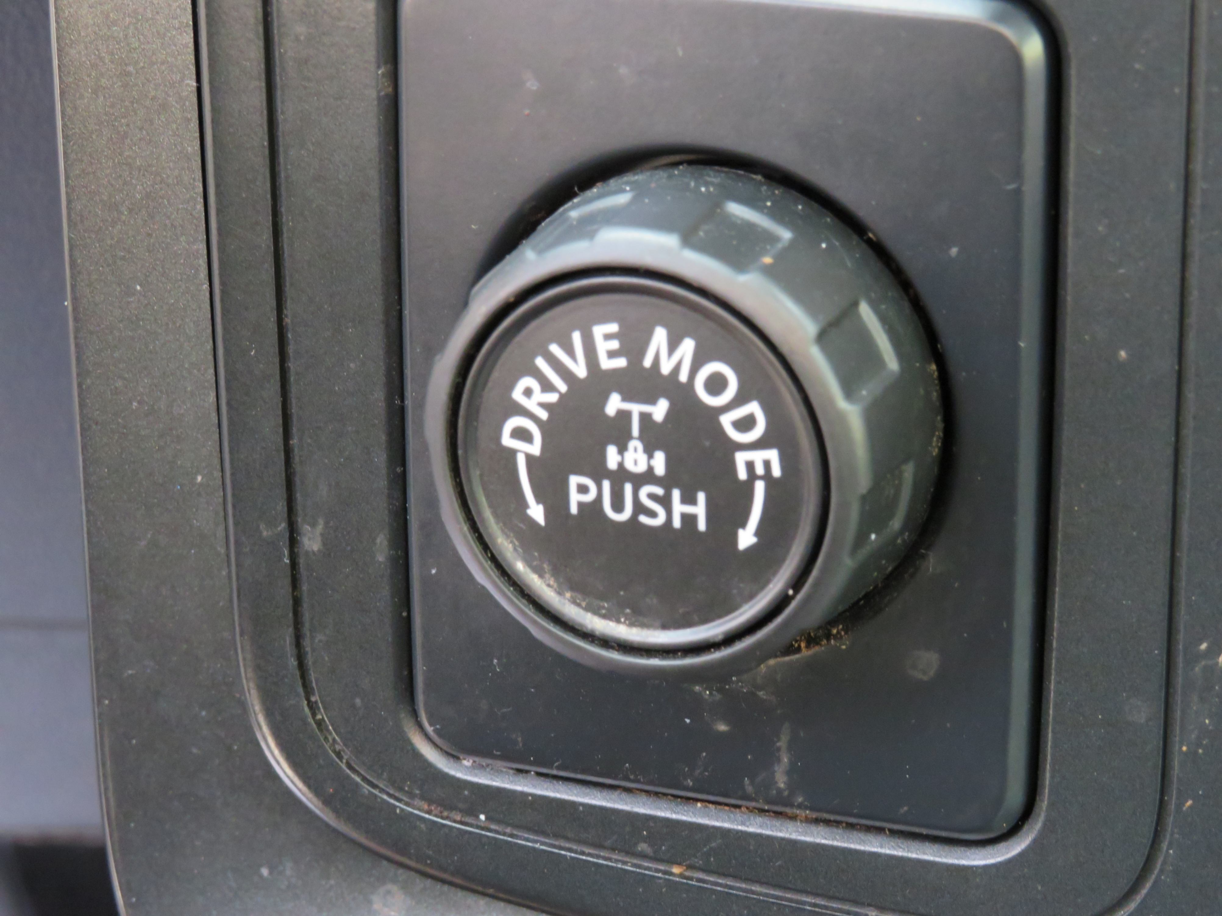 /laautomotive/2021-Ford-F-150-3920424200813042.jpg