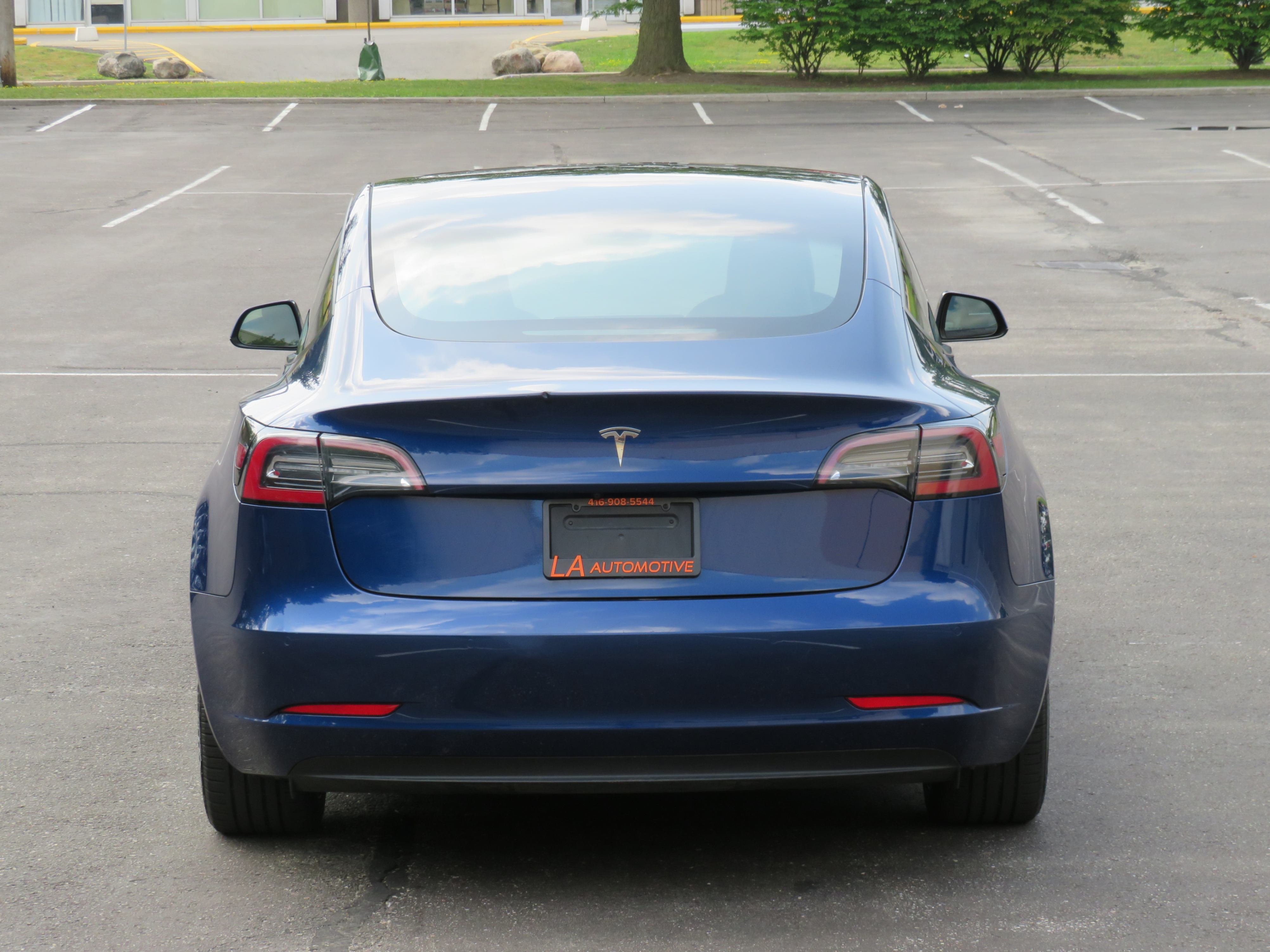 /laautomotive/2021-Tesla-Model3-3731018526252885.jpg