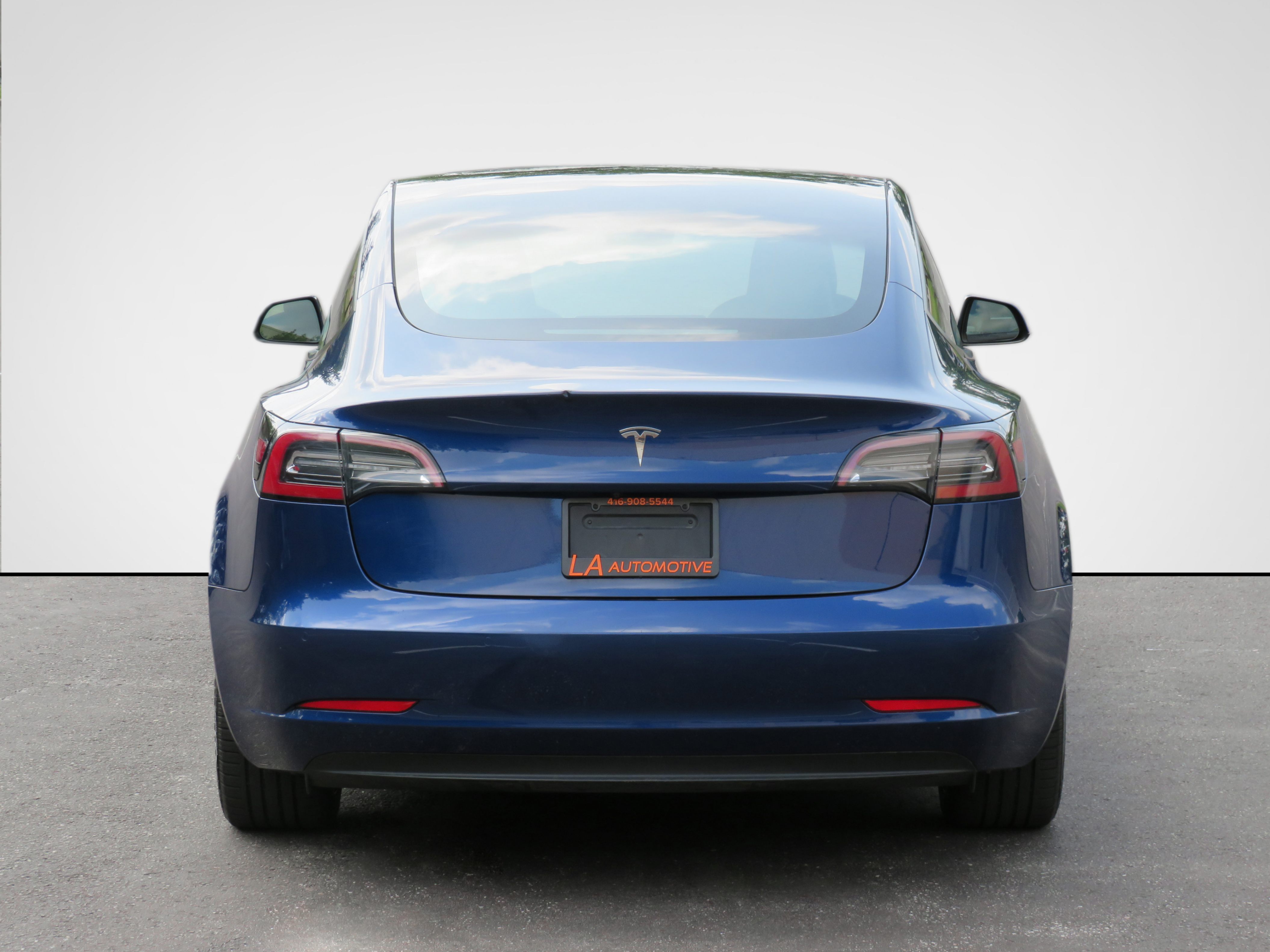 /laautomotive/2021-Tesla-Model3-7421697841943038.jpg