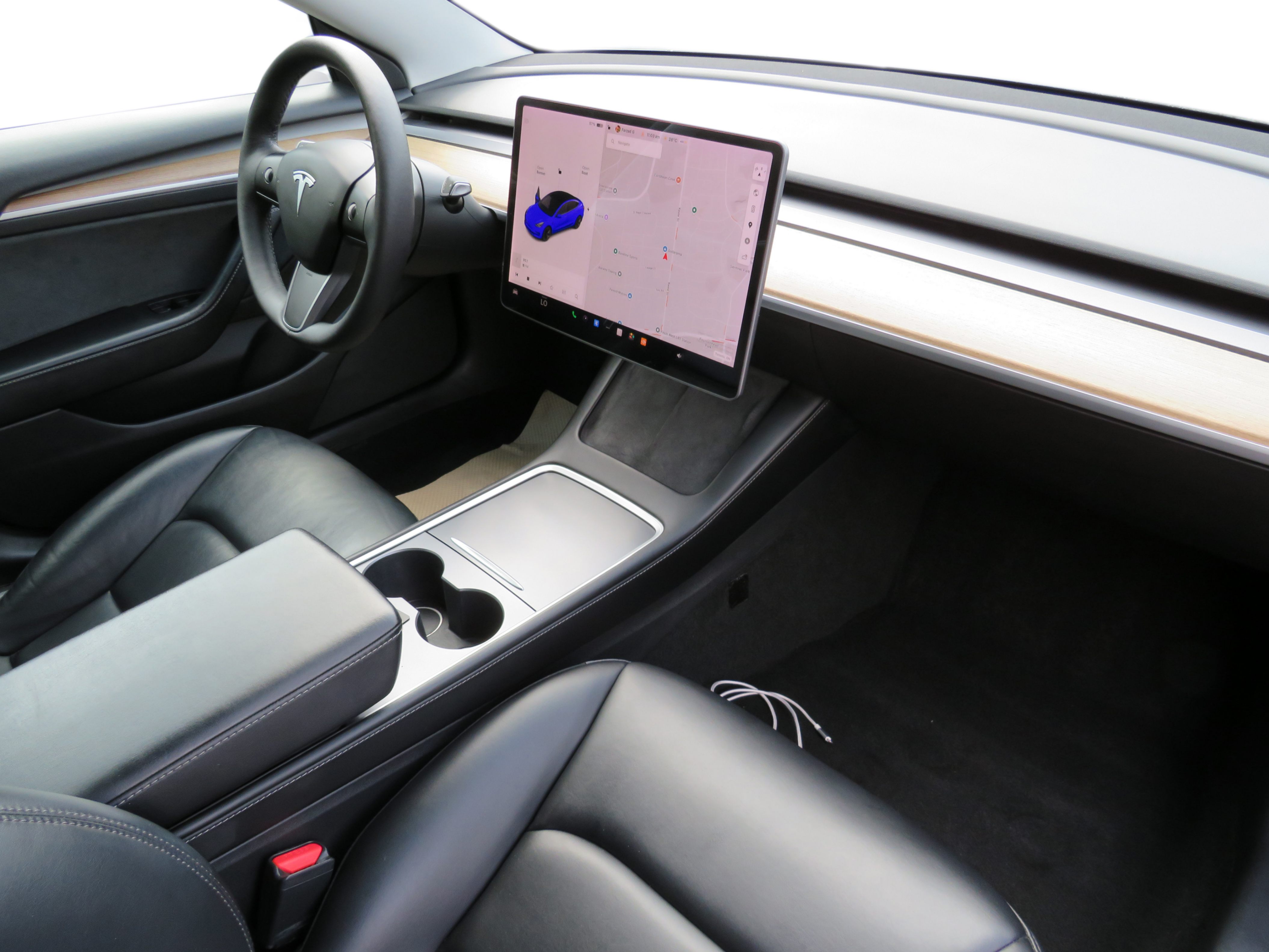 /laautomotive/2021-Tesla-Model3-8386867942449769.jpg
