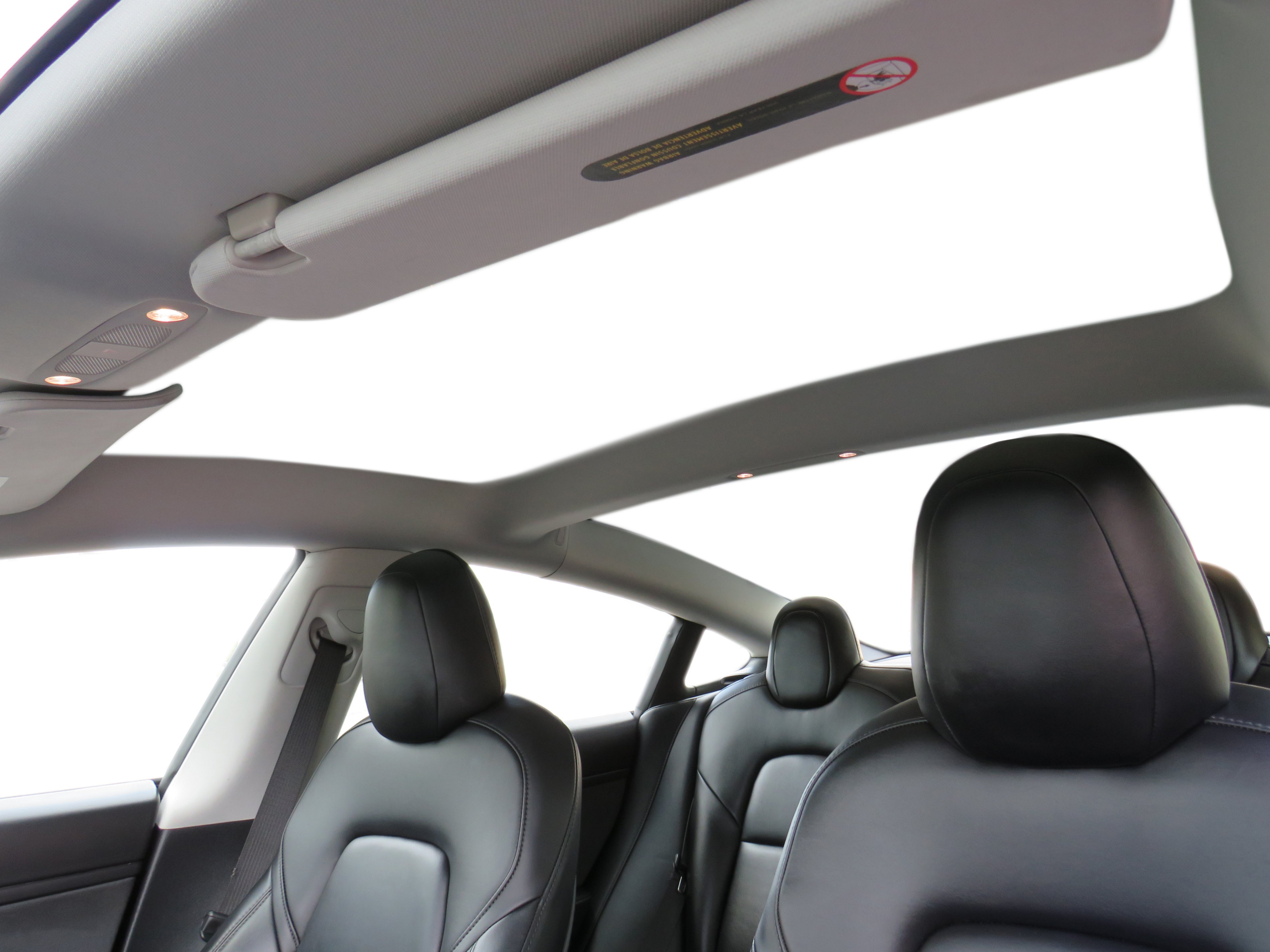 /laautomotive/2021-Tesla-Model3-9355861280948594.jpg