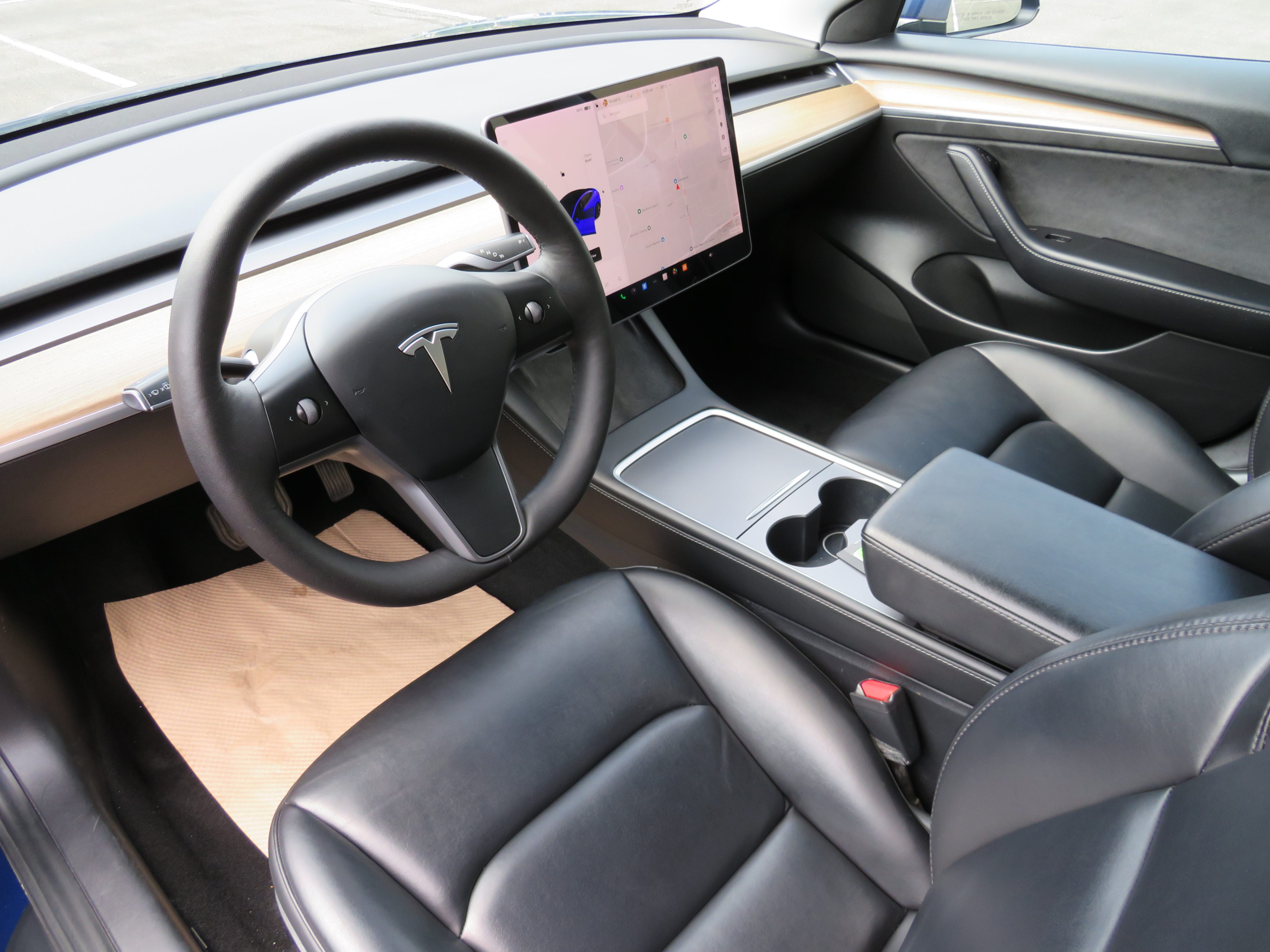 /laautomotive/2021-Tesla-Model3-9717953433765665.jpg