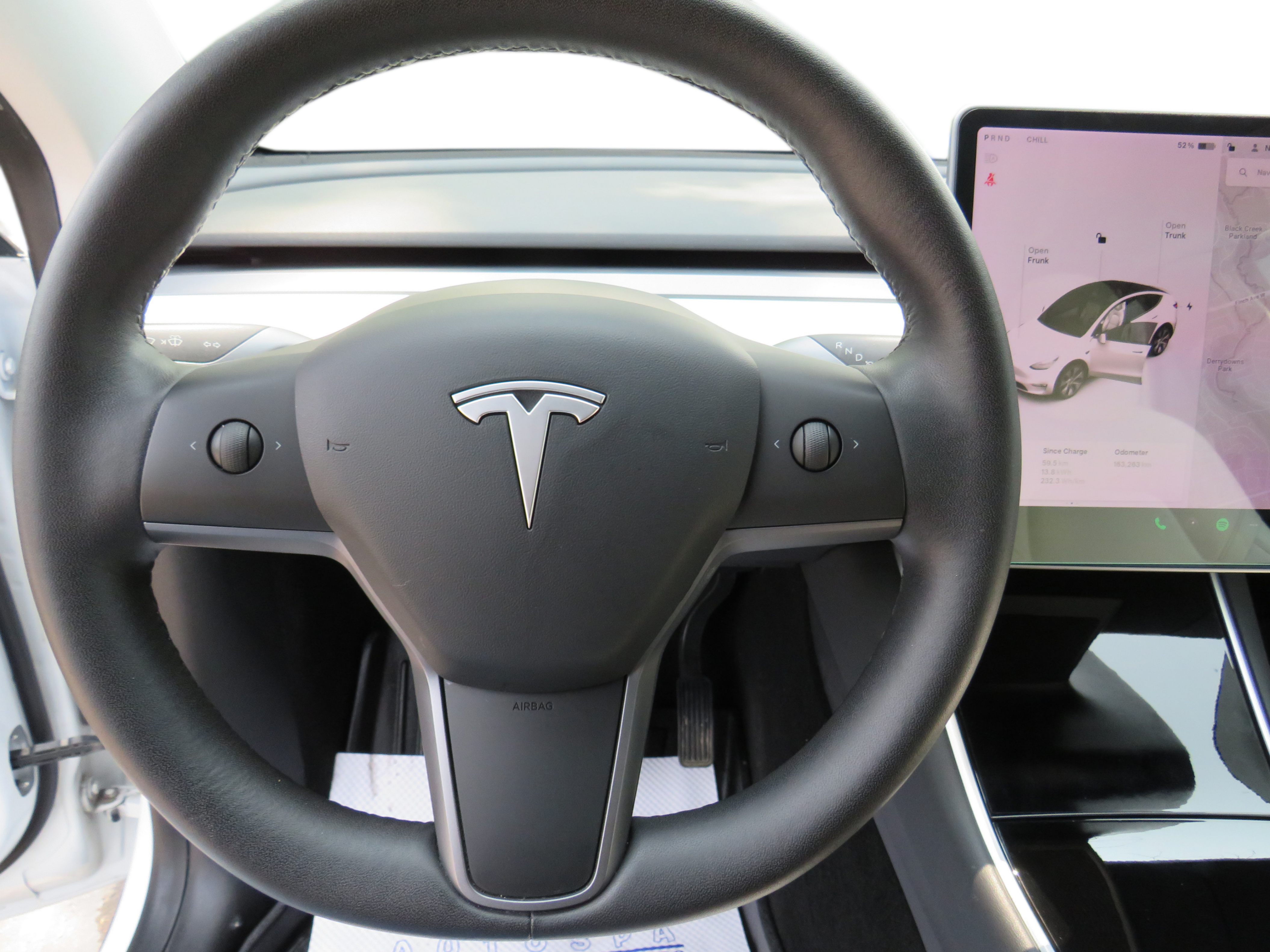 /laautomotive/2021-Tesla-ModelY-40632132462187864.jpg