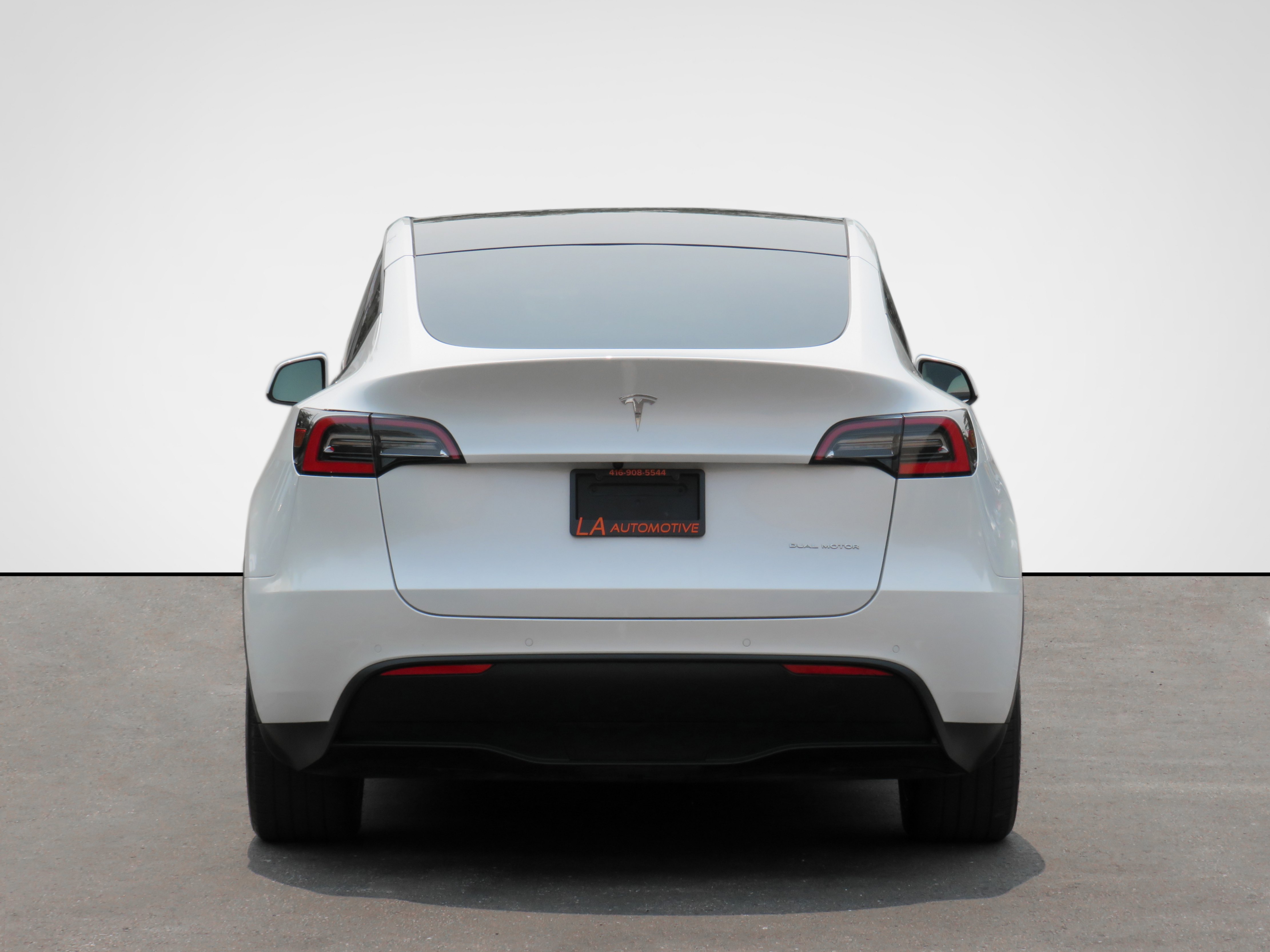 /laautomotive/2021-Tesla-ModelY-5981878430557208.jpg