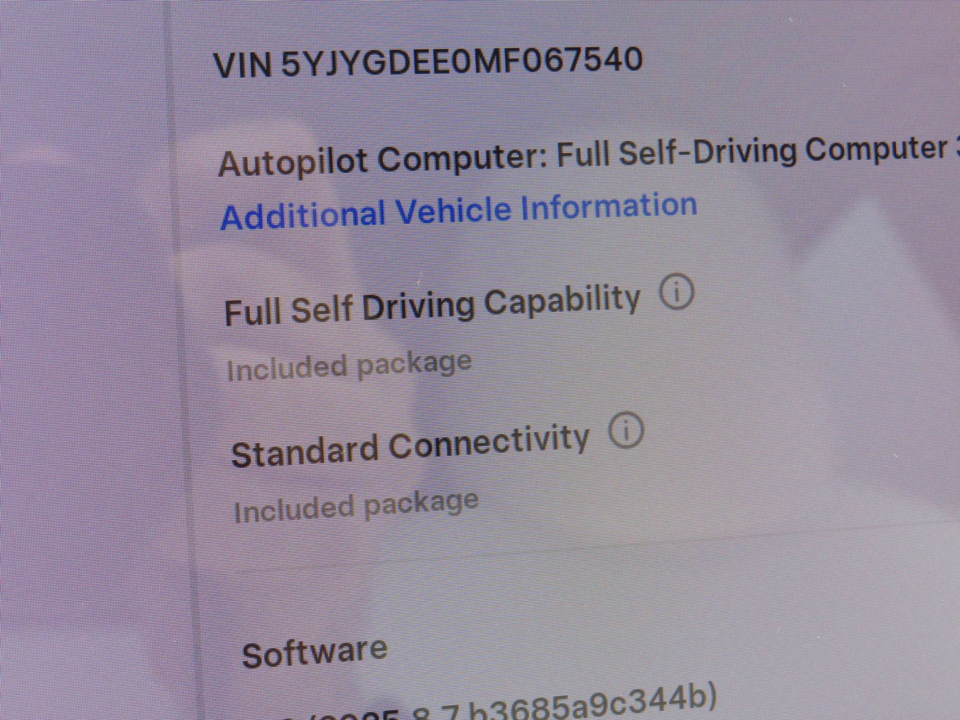 /laautomotive/2021-Tesla-ModelY-6680490196702971.jpg
