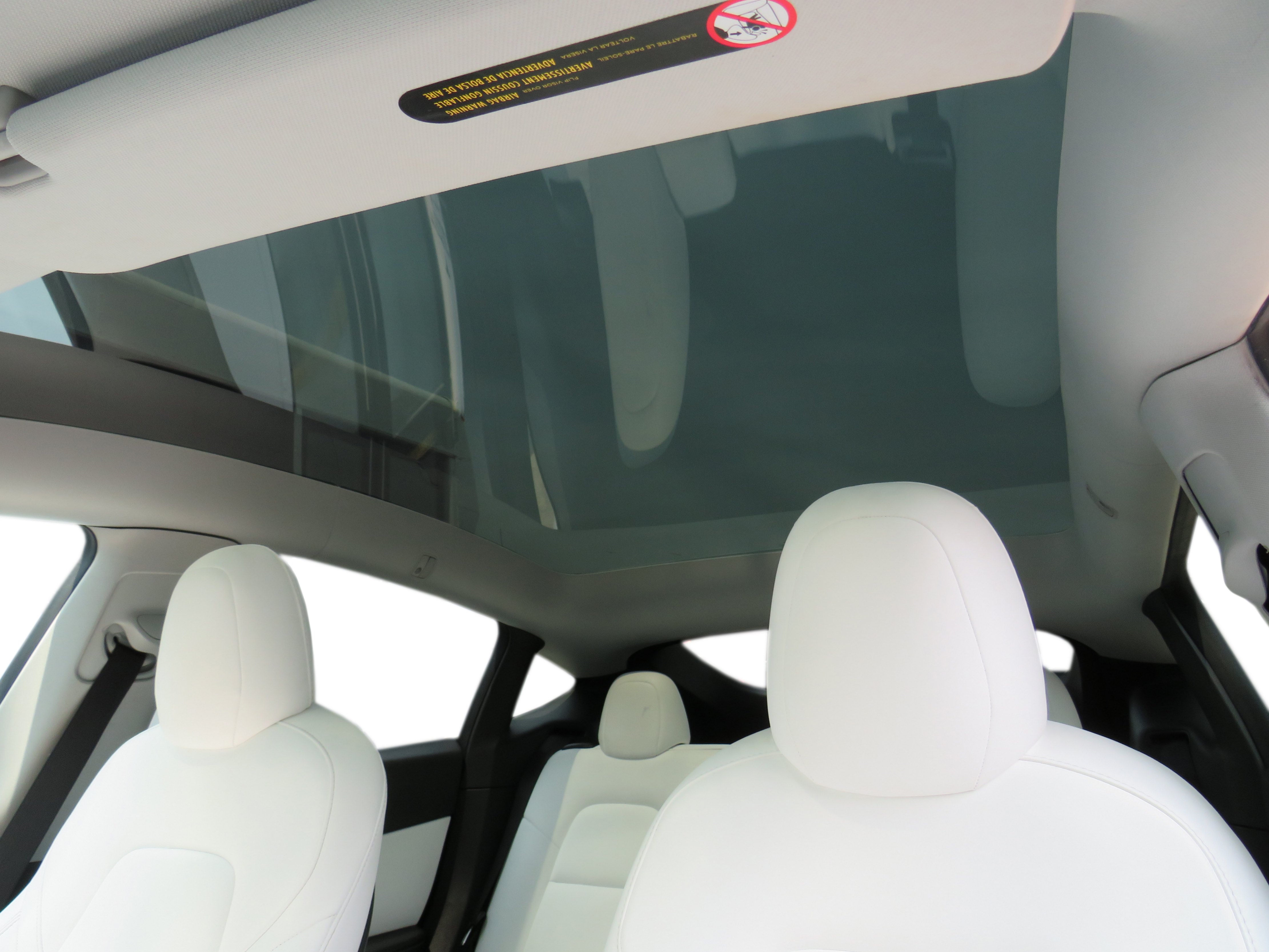 /laautomotive/2021-Tesla-ModelY-6863742601808682.jpg