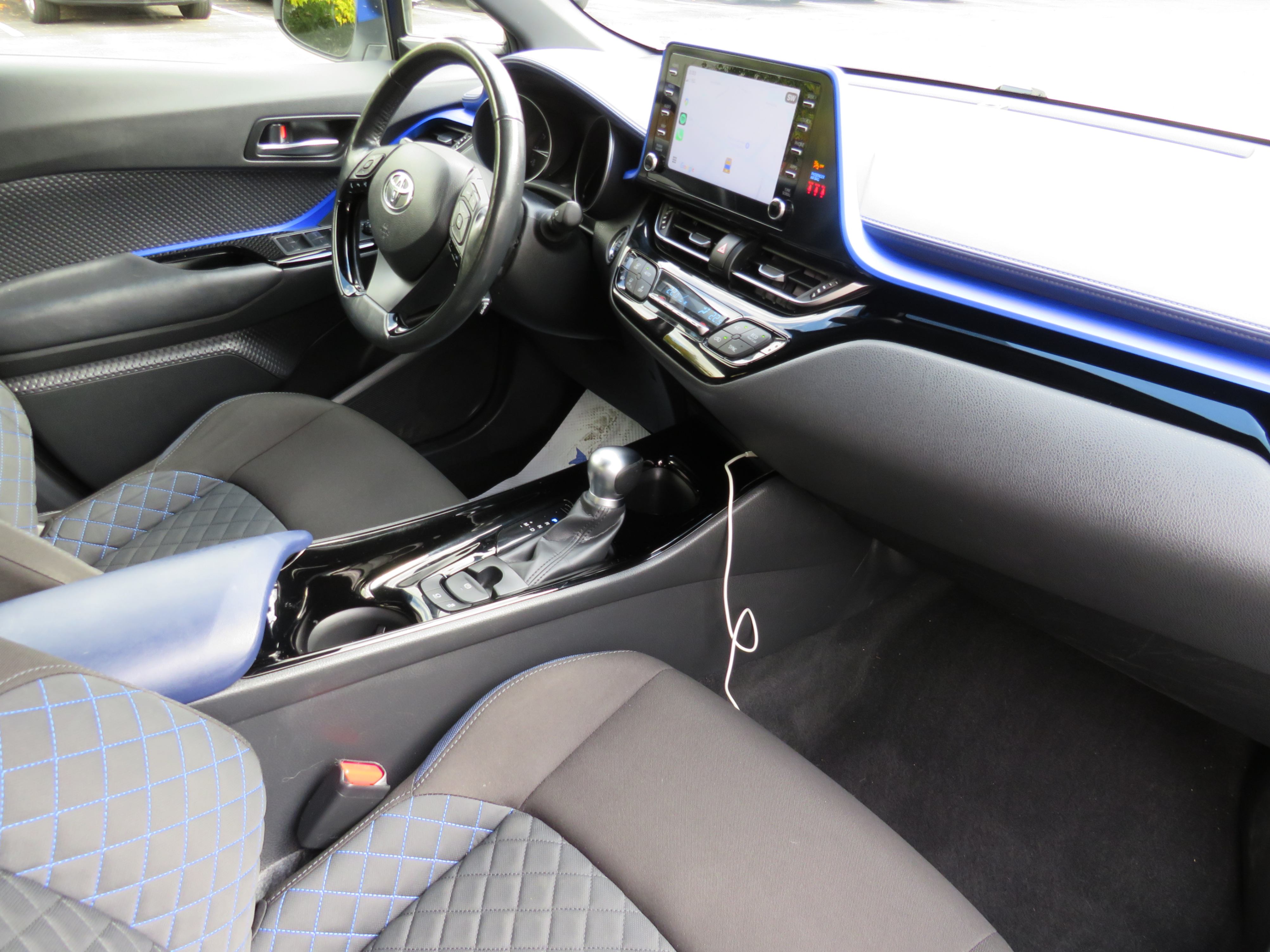 /laautomotive/2021-Toyota-C-HR-9510658199834412.jpg